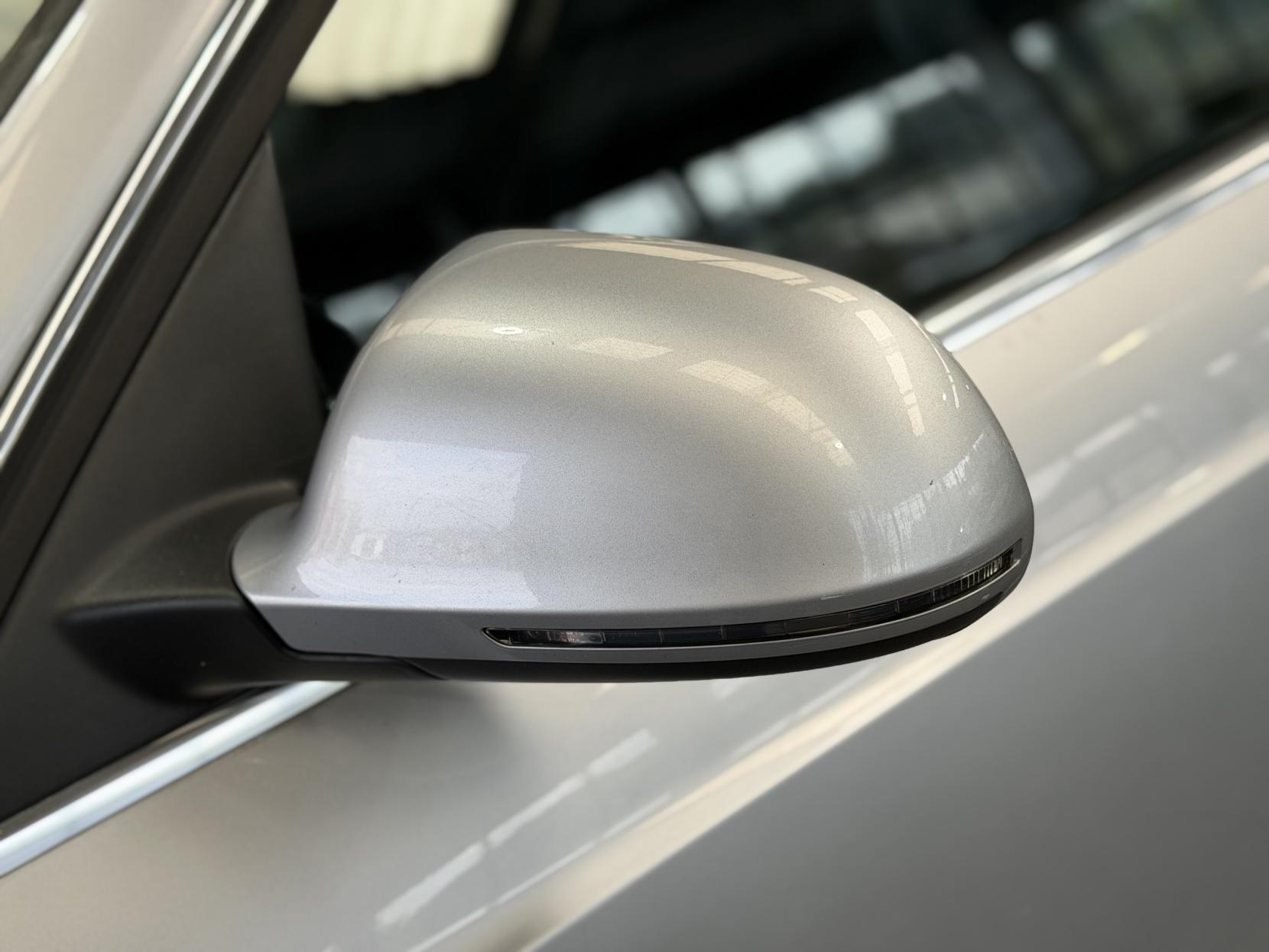 Audi Q3 - Image 14