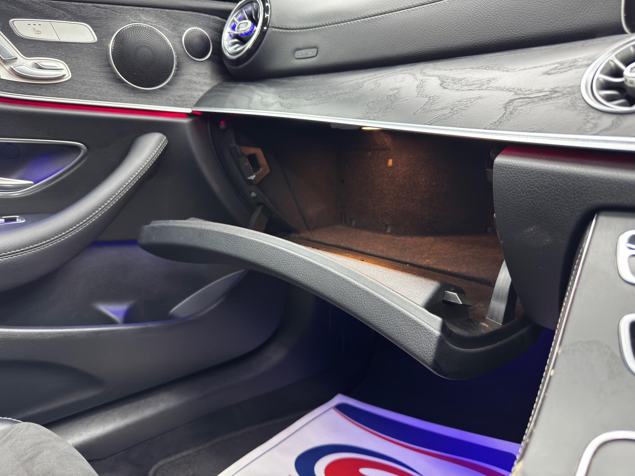 Mercedes E Class - Image 38