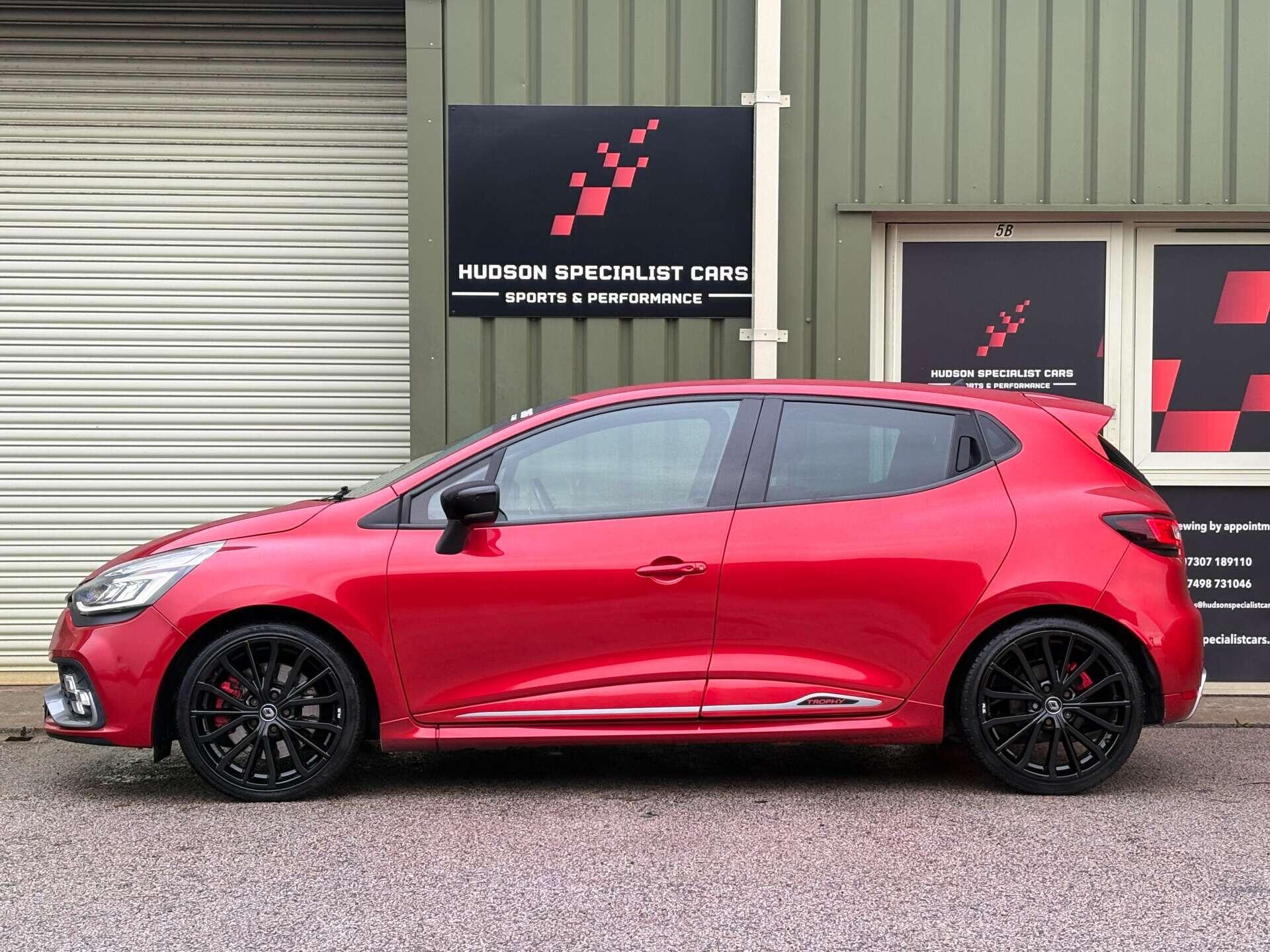 Renault Clio - Image 8