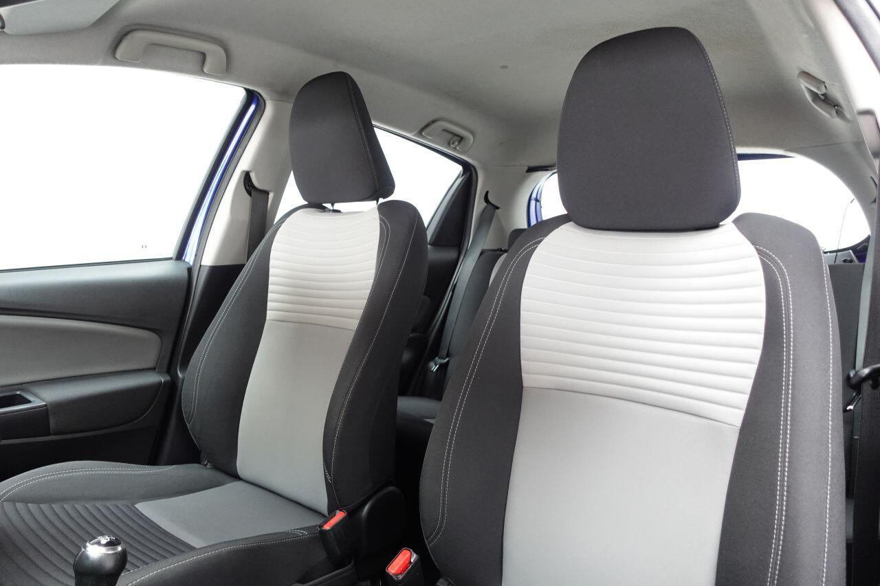 Toyota Yaris - Image 17