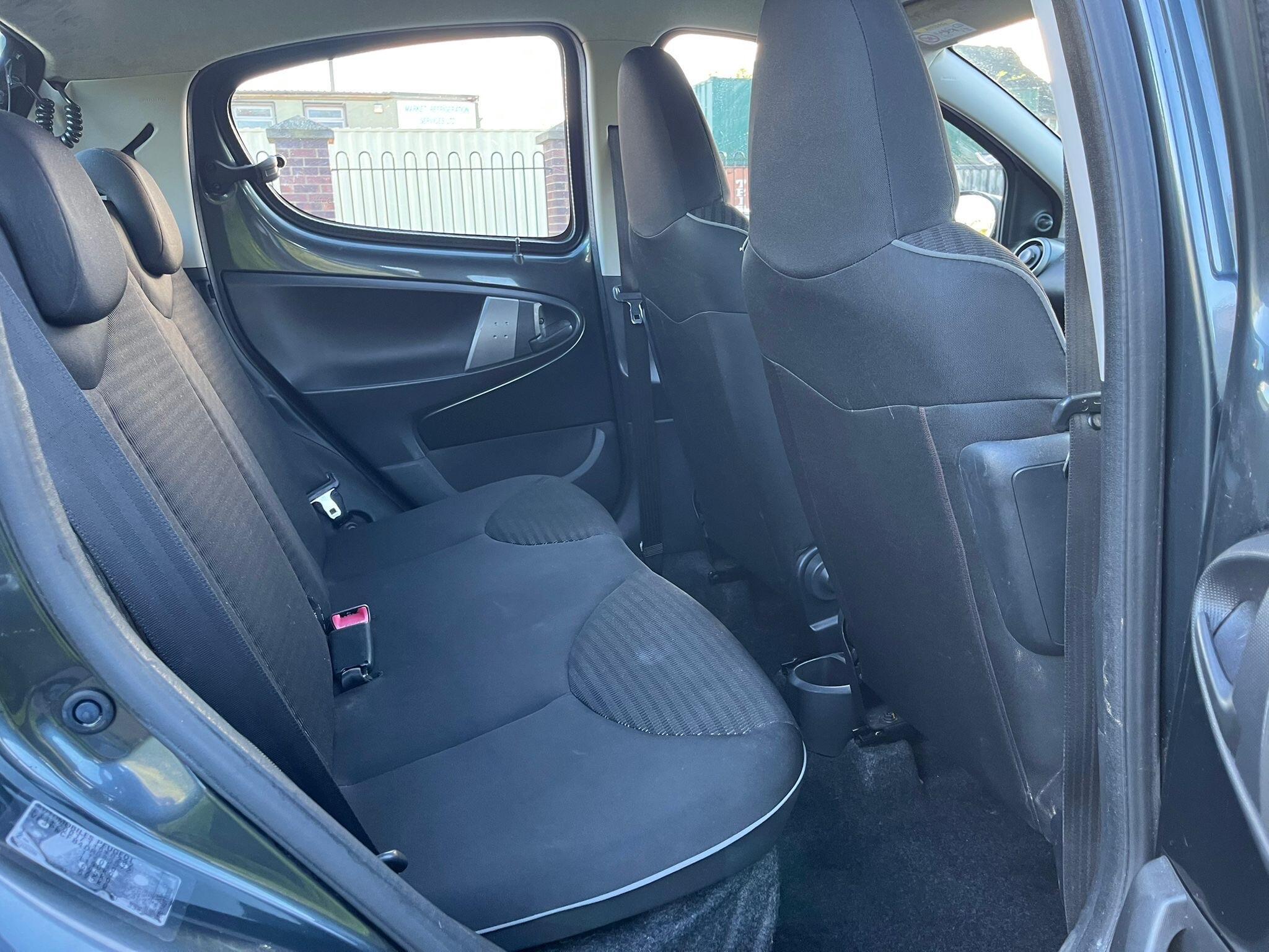 Peugeot 107 - Image 4