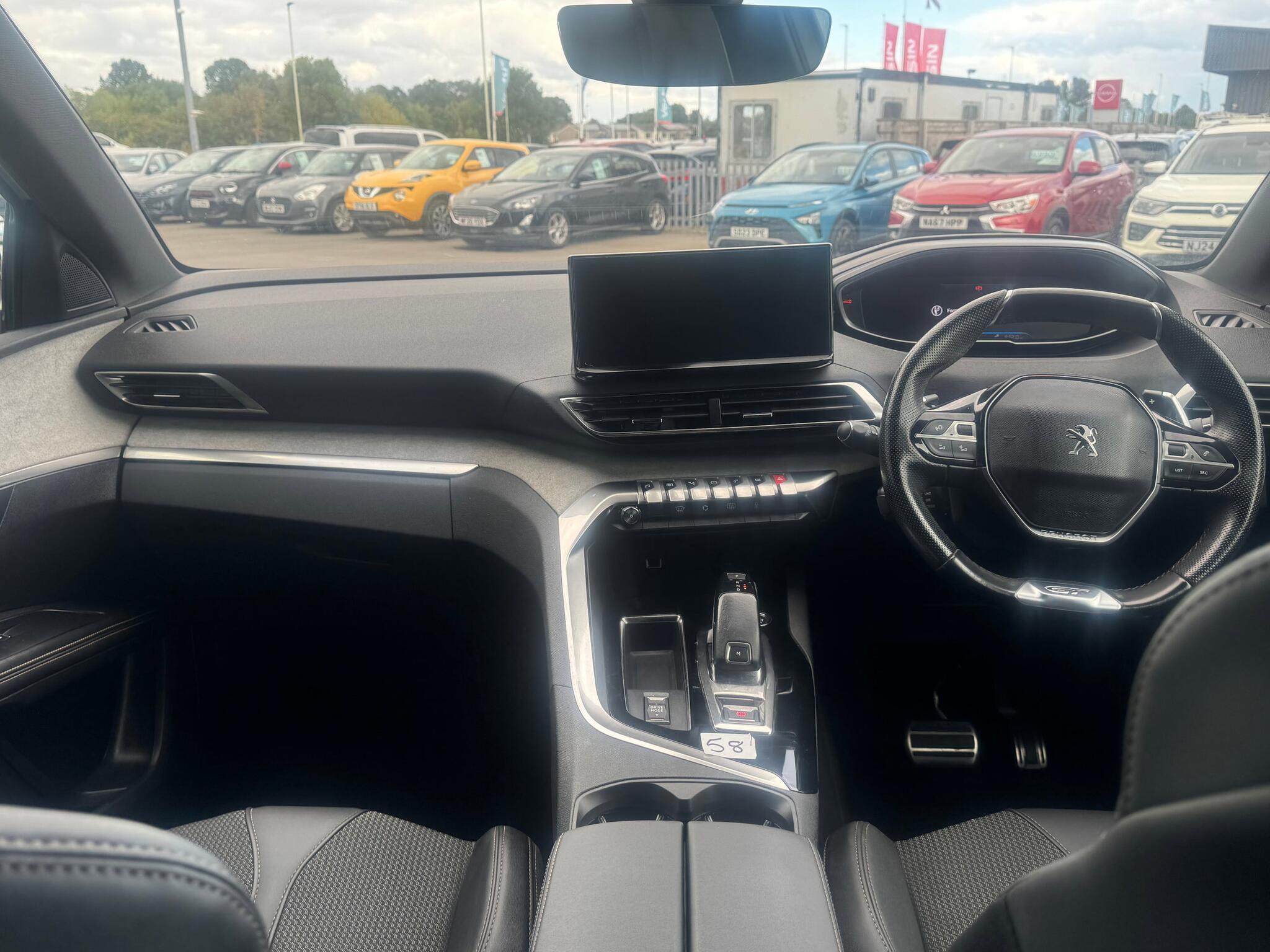 Peugeot 5008 - Image 5