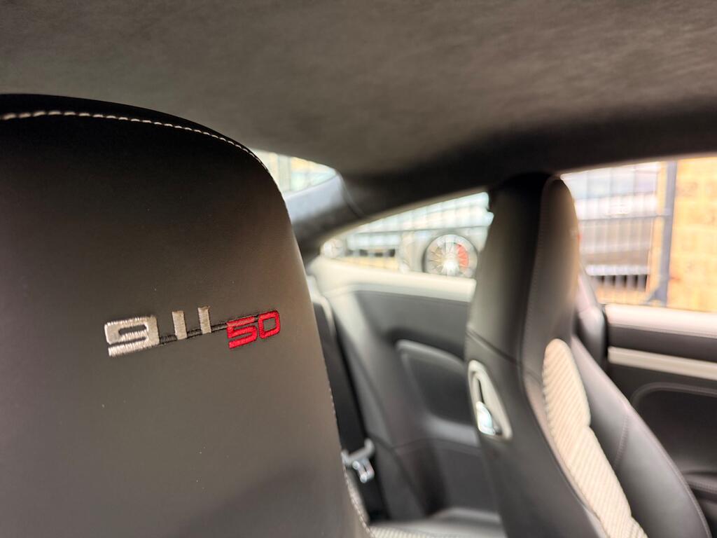 Porsche 911 - Image 53