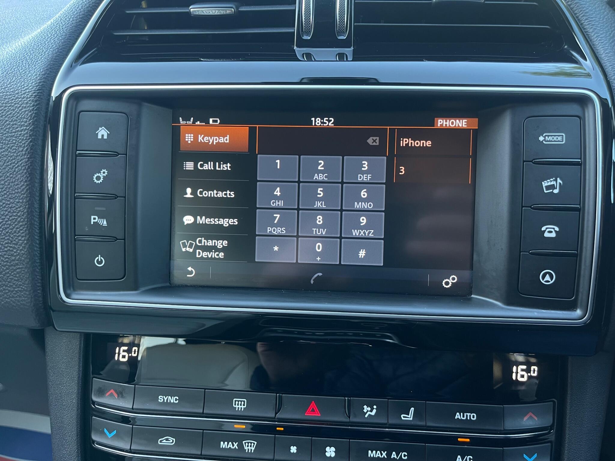 Jaguar F-Pace - Image 49