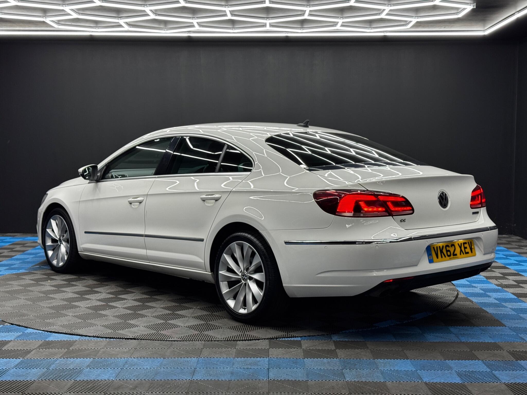 Volkswagen CC - Image 7