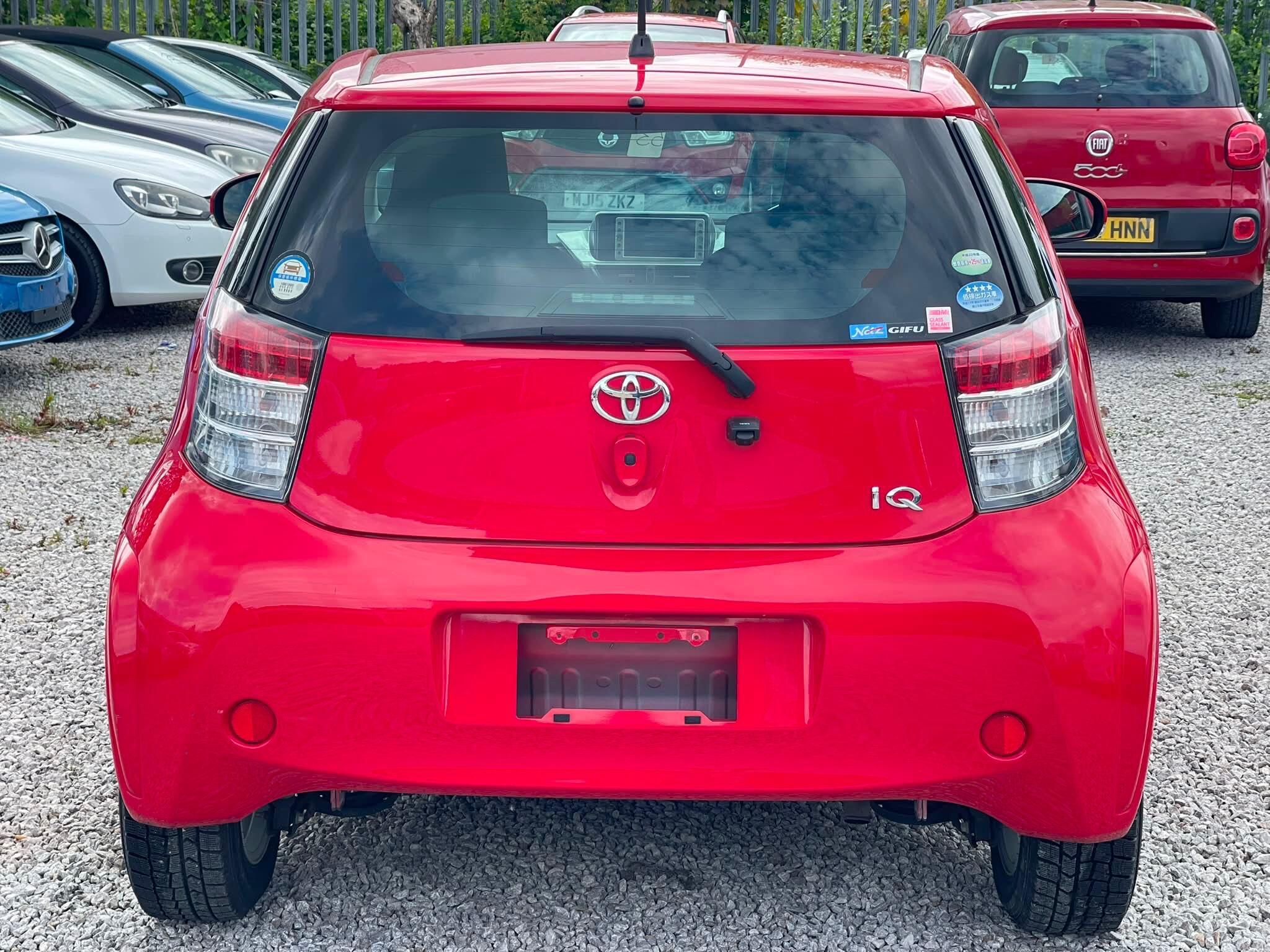 Toyota iQ - Image 7