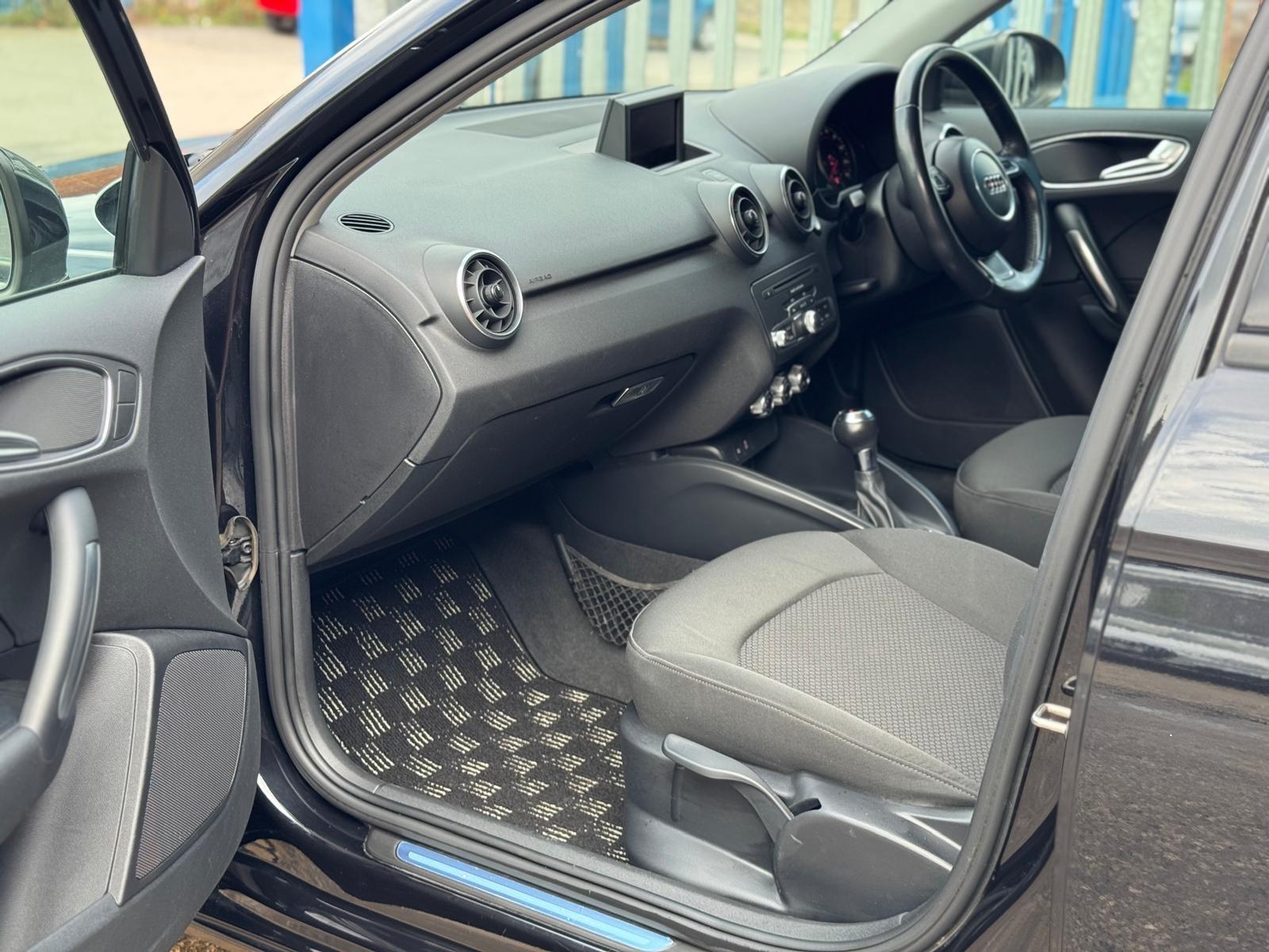 Audi A1 - Image 10