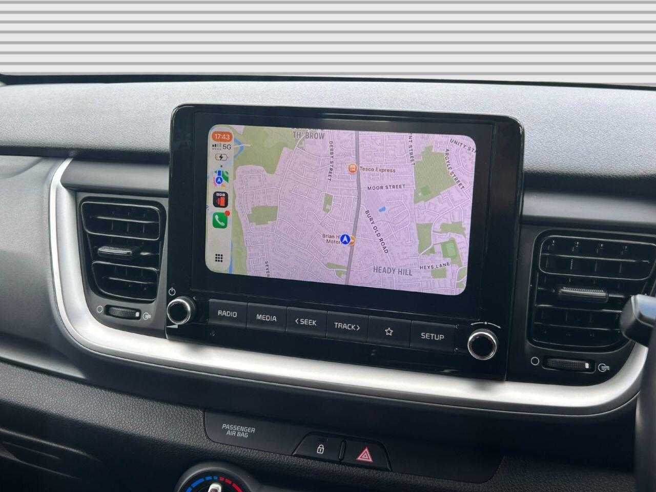 Kia Stonic - Image 26