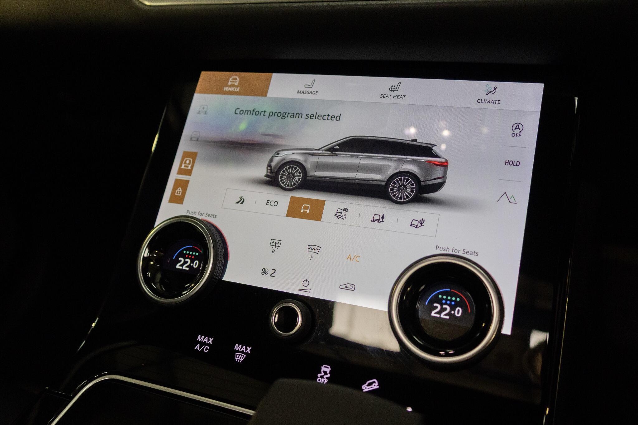 Land Rover Range Rover Velar - Image 25