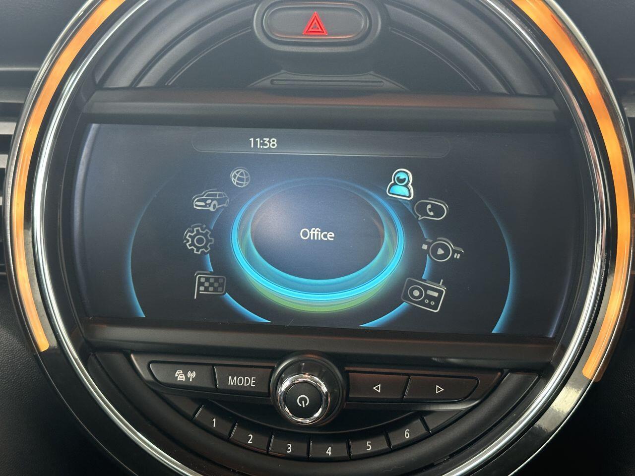 MINI Hatch - Image 30