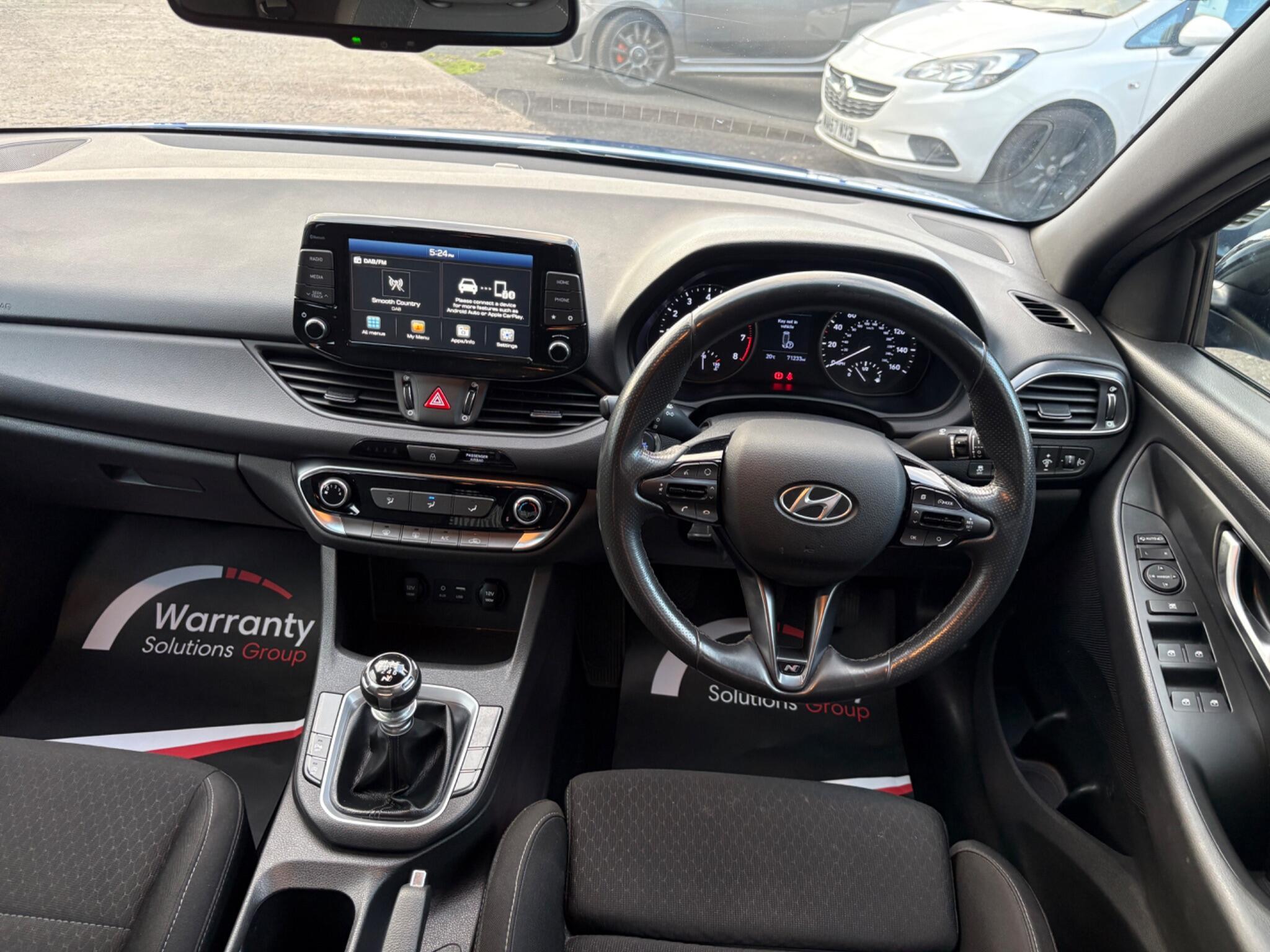 Hyundai i30 - Image 18