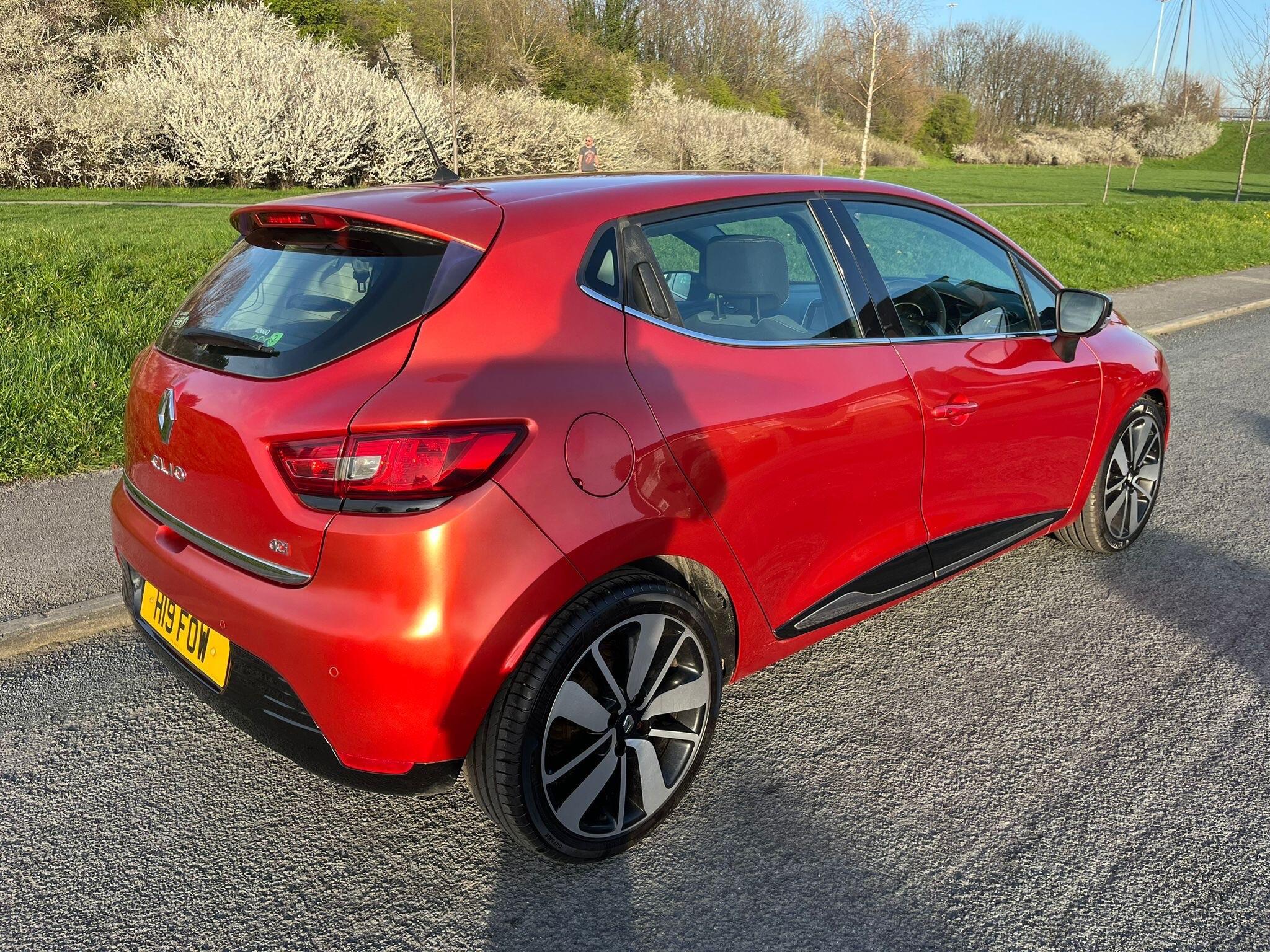 Renault Clio - Image 3