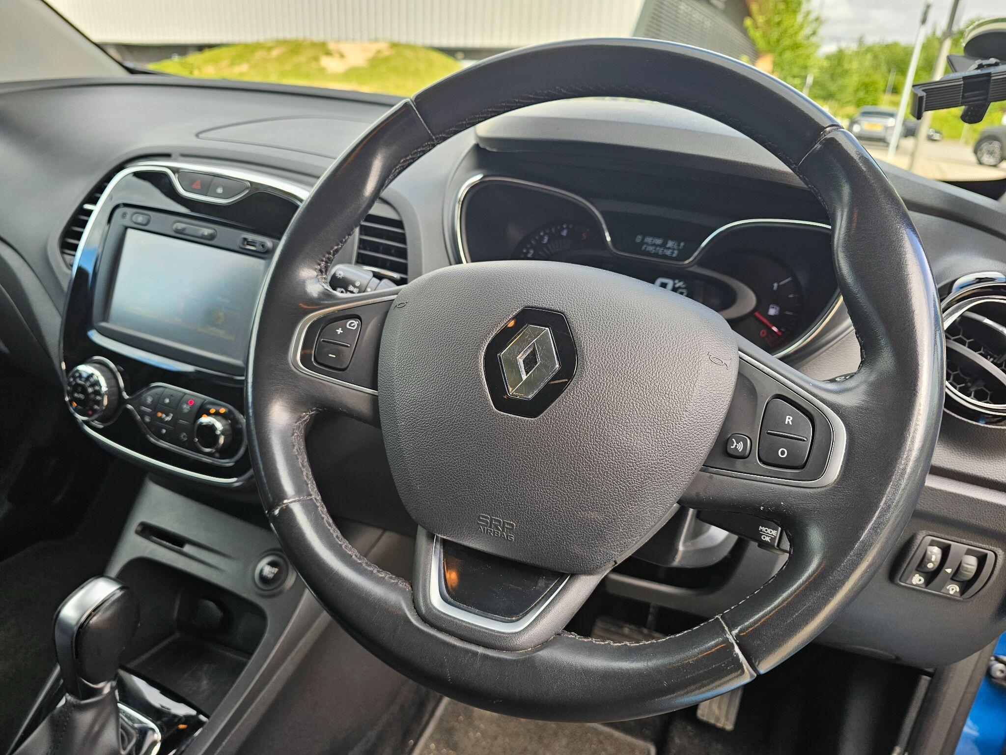 Renault Captur - Image 26
