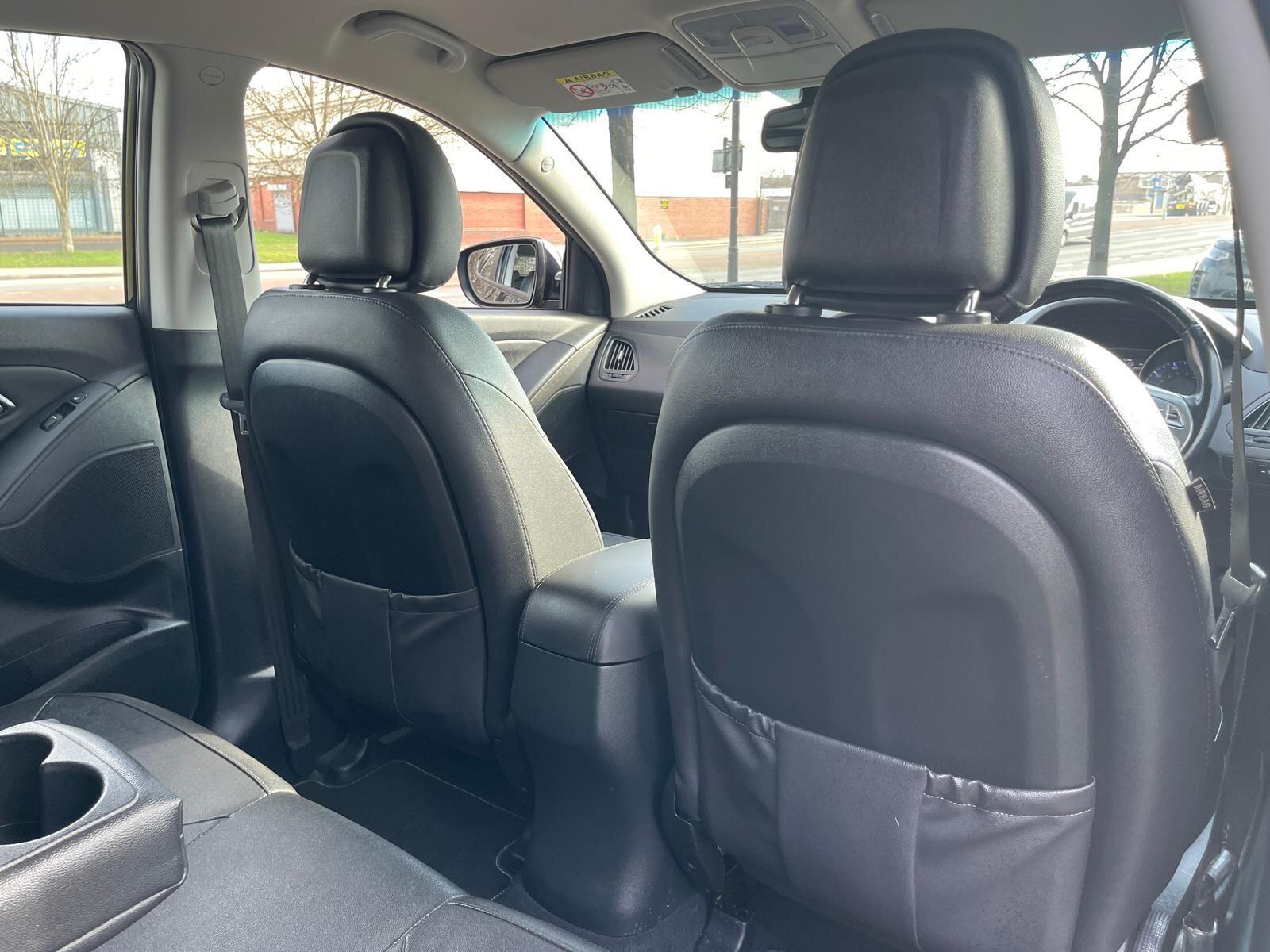 Hyundai ix35 - Image 12