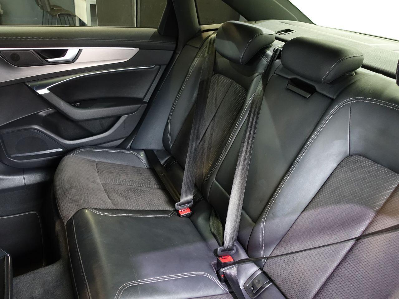 Audi A6 Saloon - Image 17