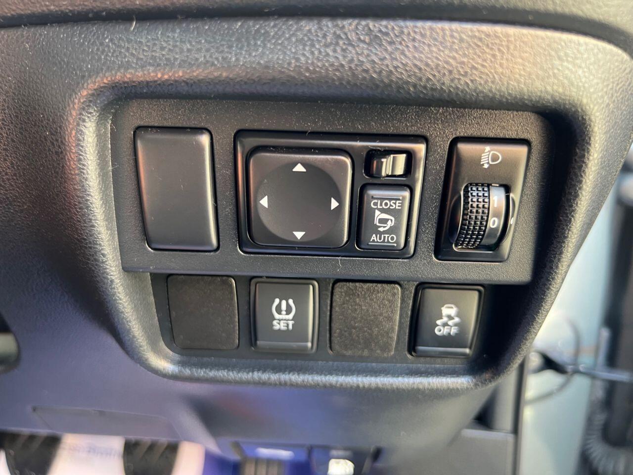 Nissan Juke - Image 28