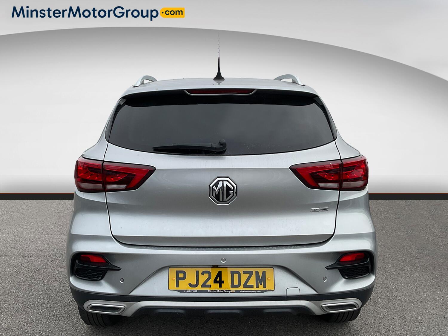 MG MG ZS - Image 3