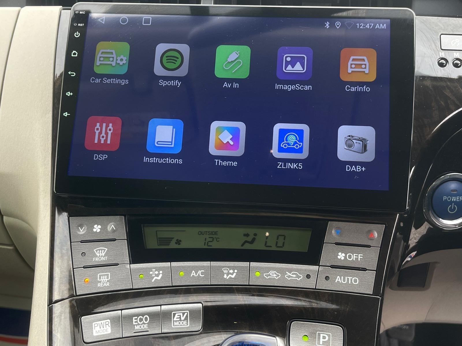 Toyota Prius - Image 20