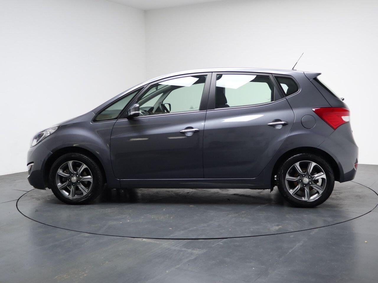 Hyundai ix20 - Image 8