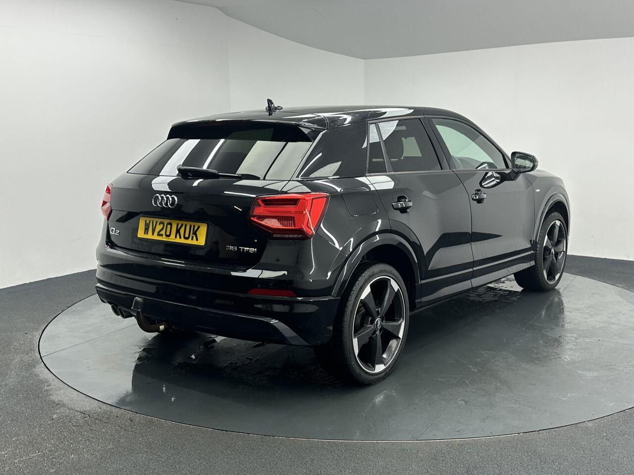 Audi Q2 - Image 9