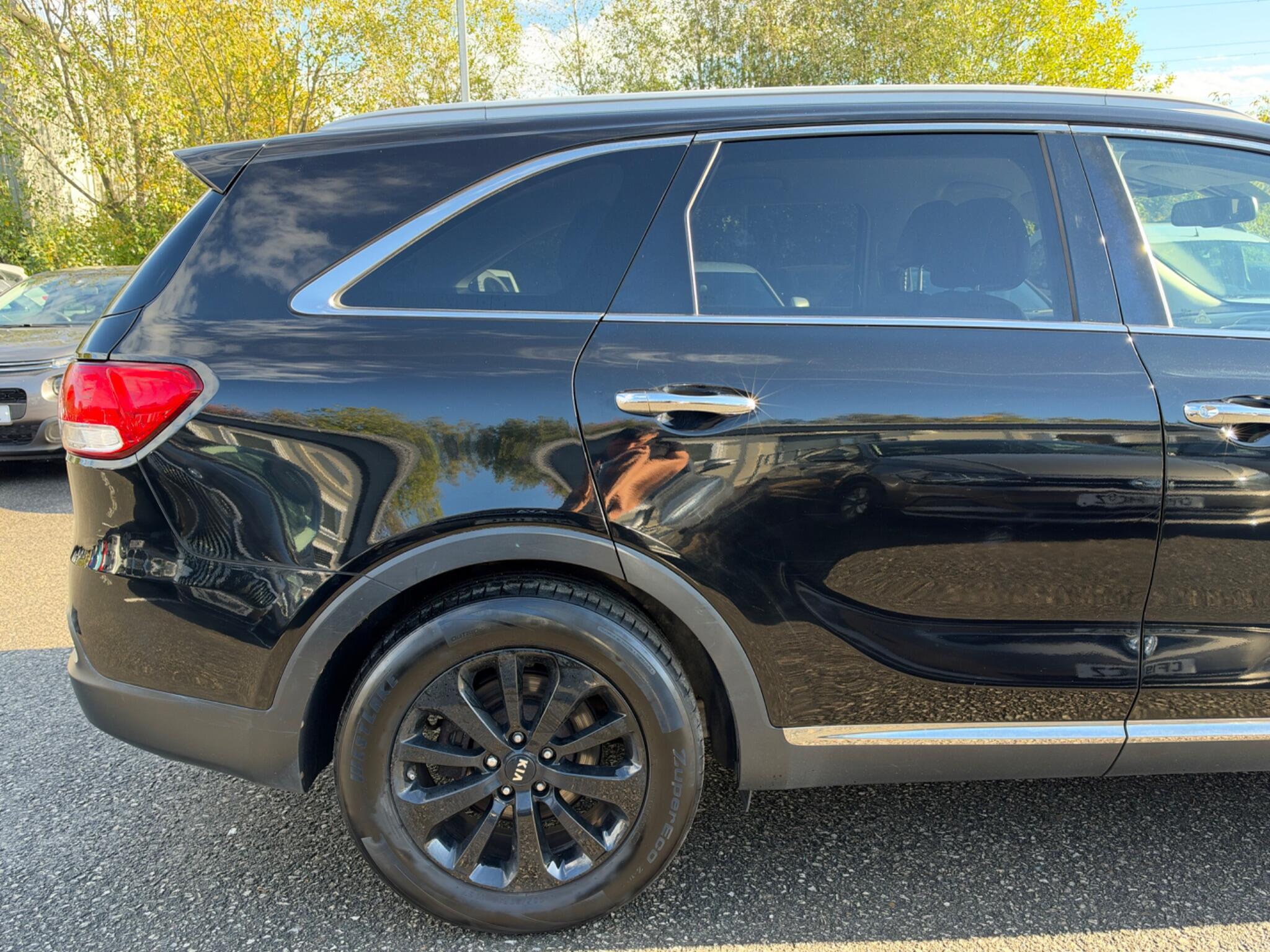 Kia Sorento - Image 12