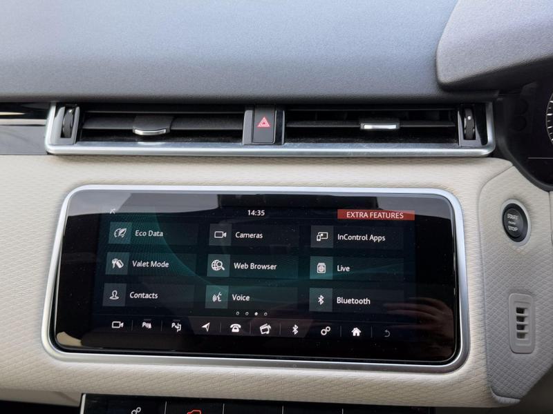 Land Rover Range Rover Velar - Image 15