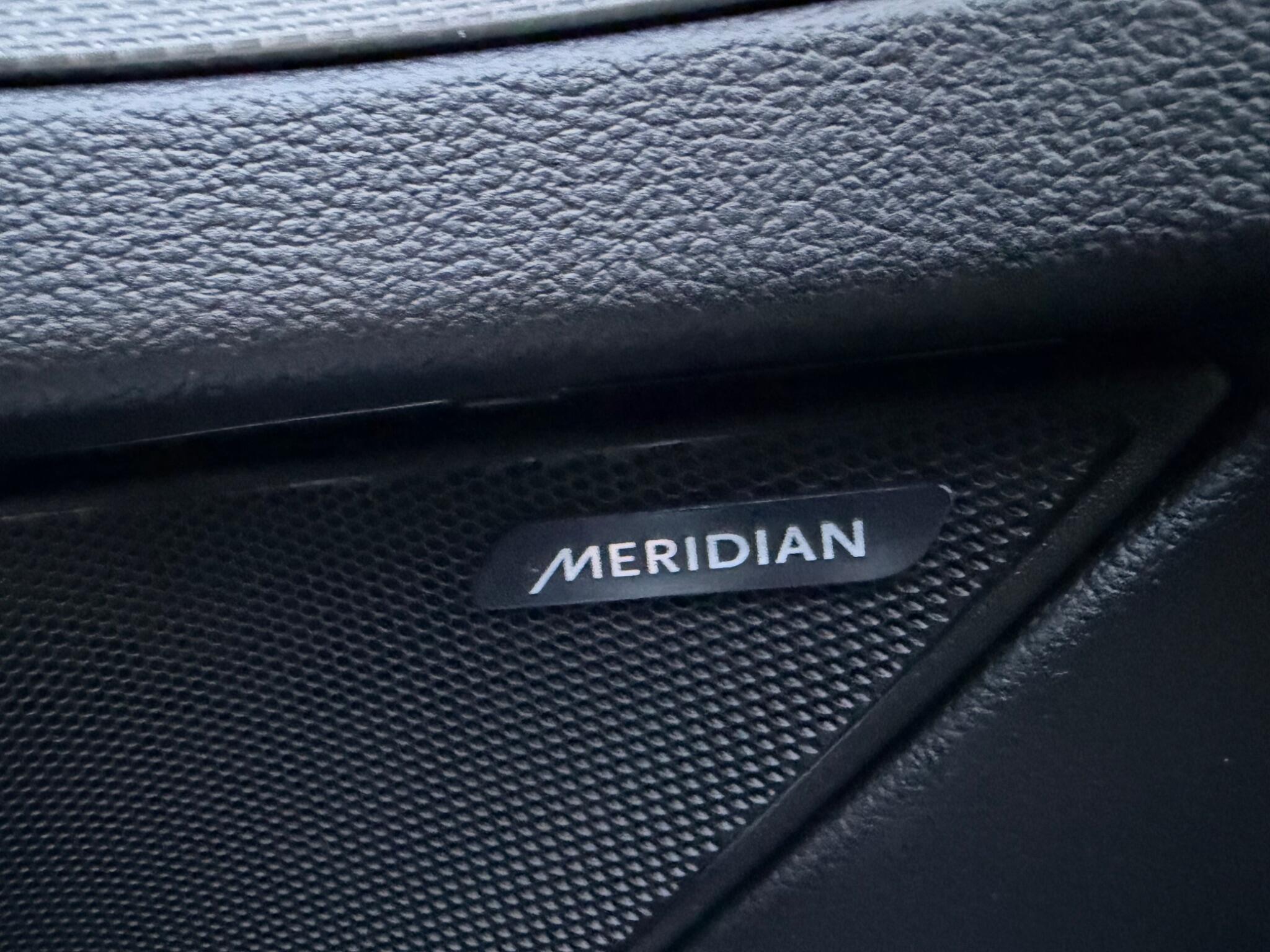 Jaguar XF - Image 46