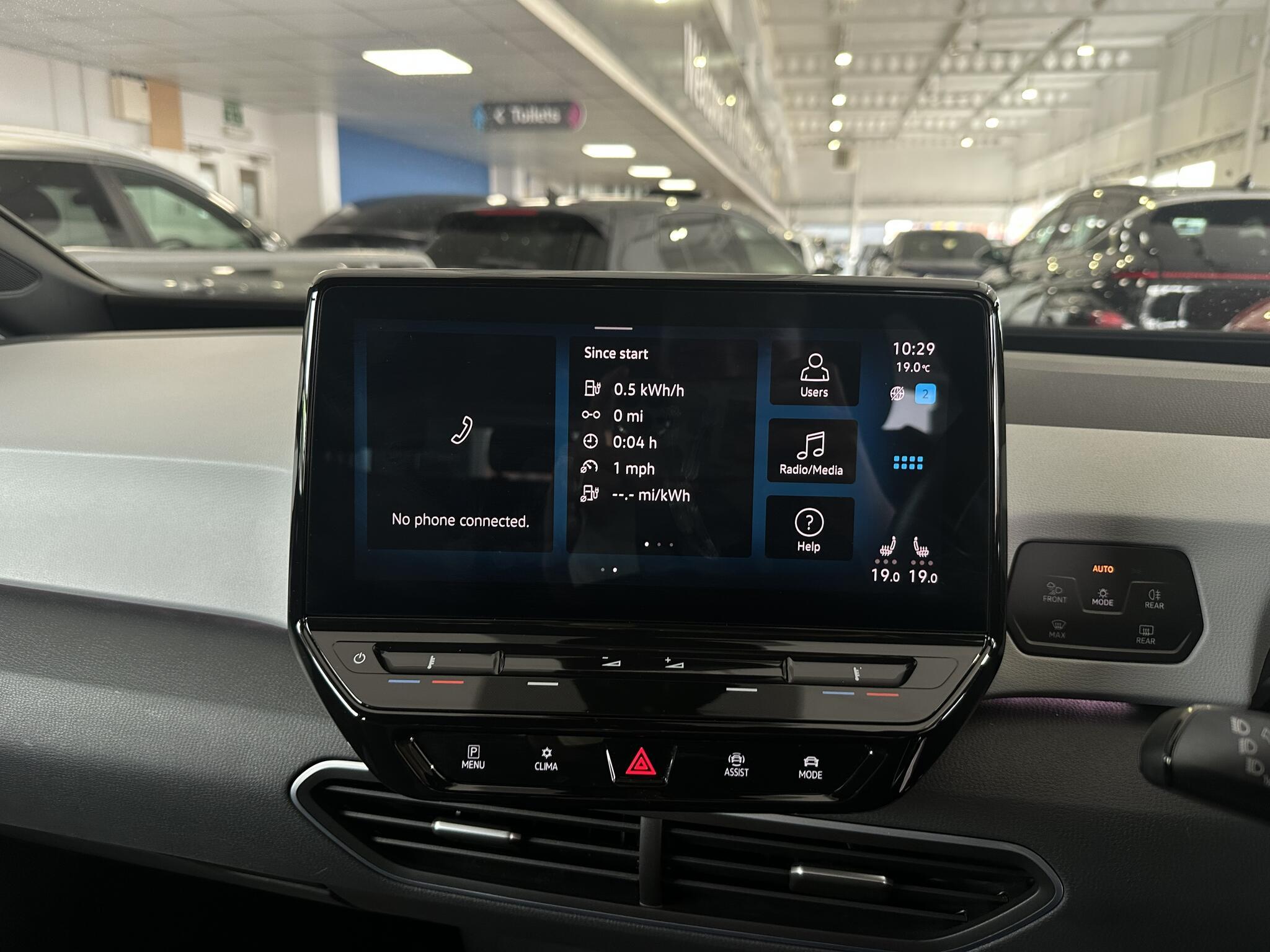 Volkswagen ID.3 - Image 11
