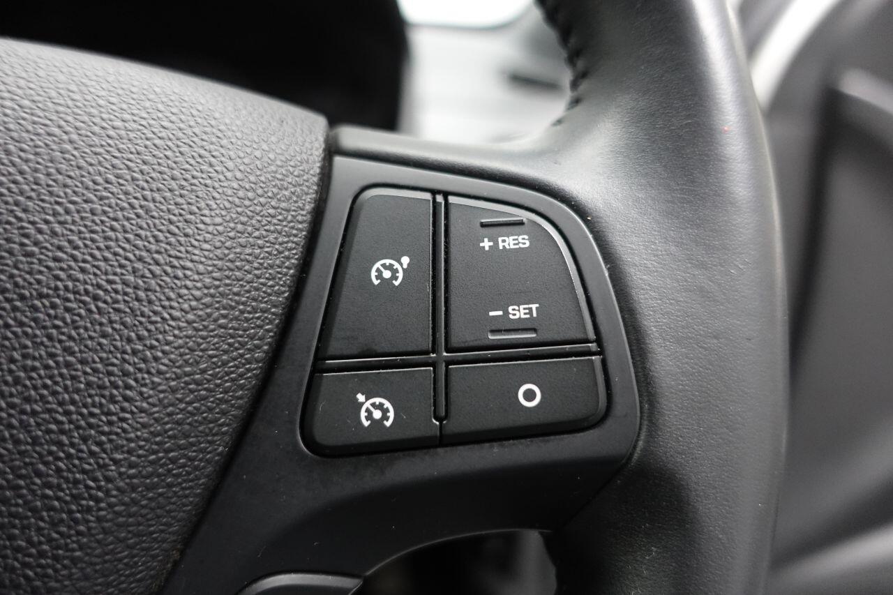 Hyundai i10 - Image 27