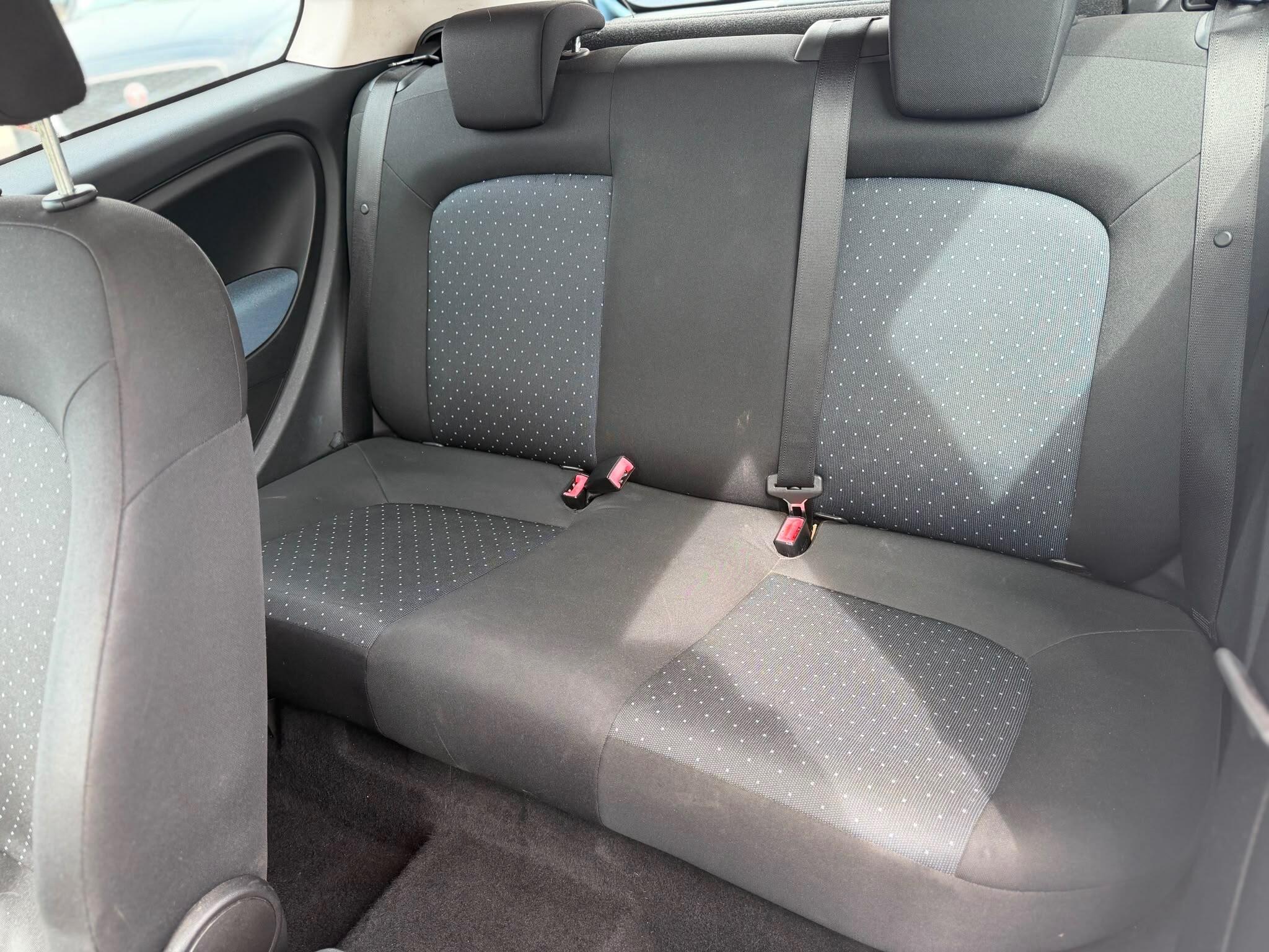 Fiat Grande Punto - Image 10