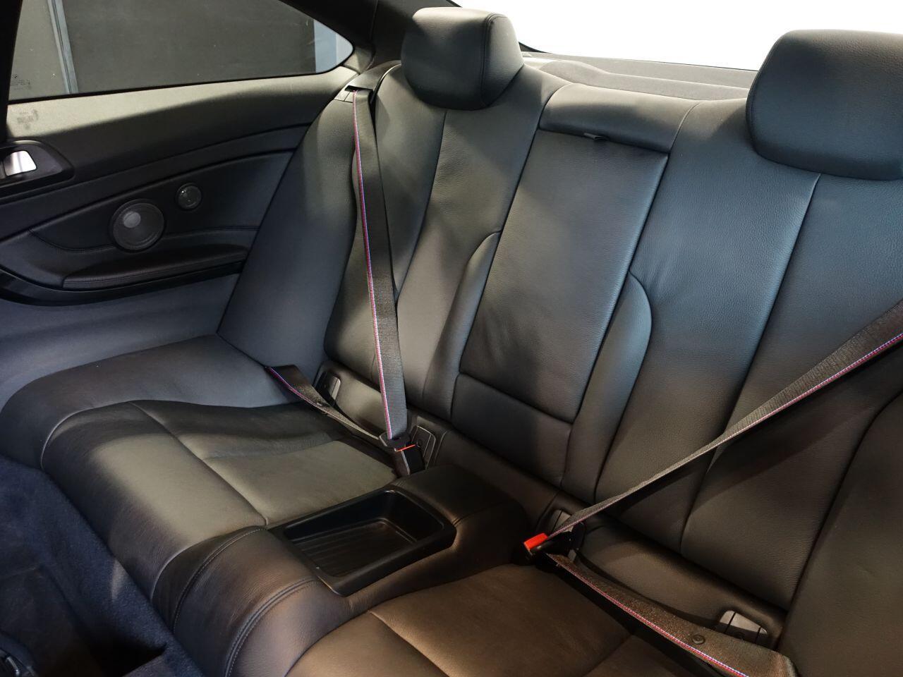 BMW 4 Series - Image 20