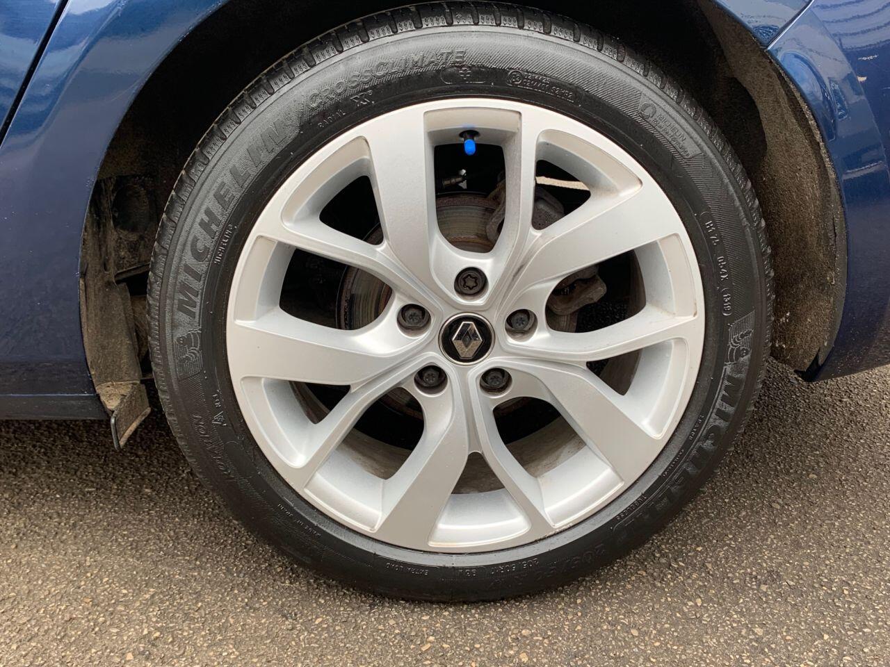 Renault Megane - Image 20