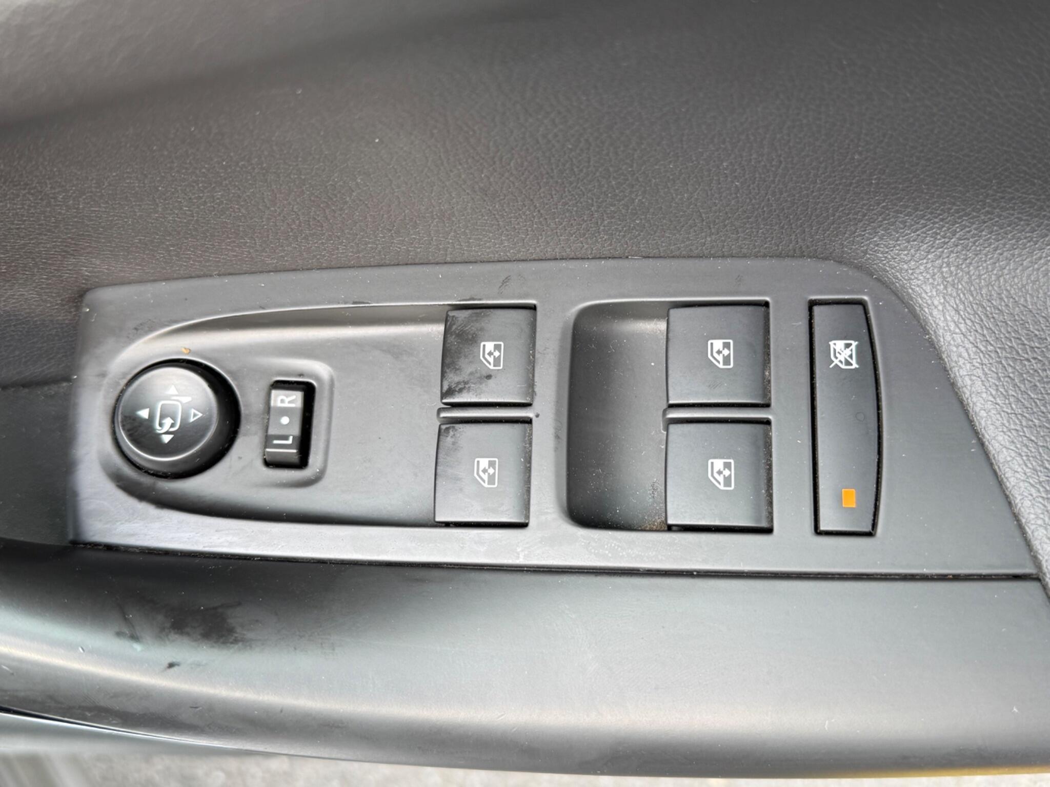 Vauxhall Astra - Image 19