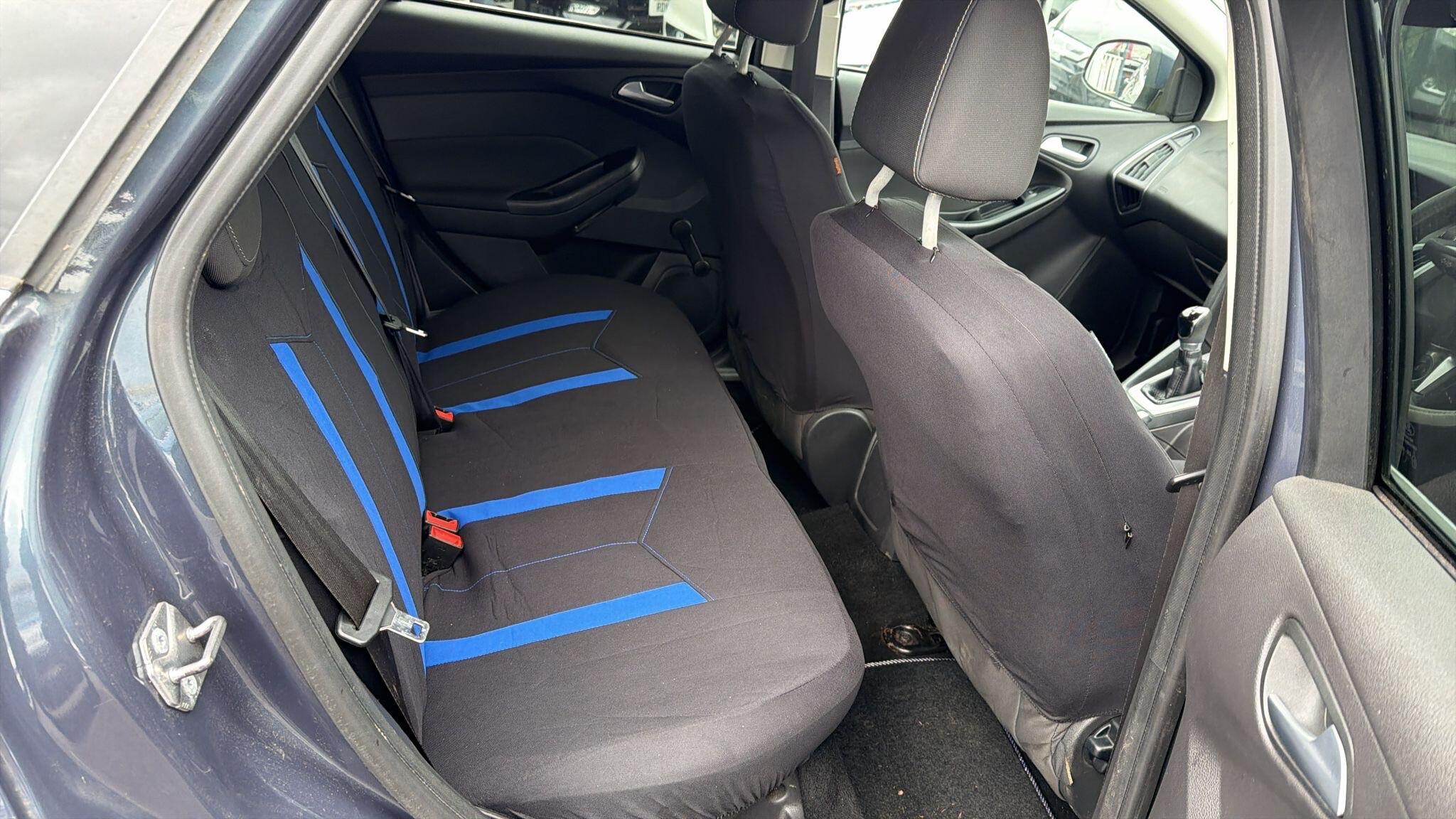 Ford Focus - Image 6