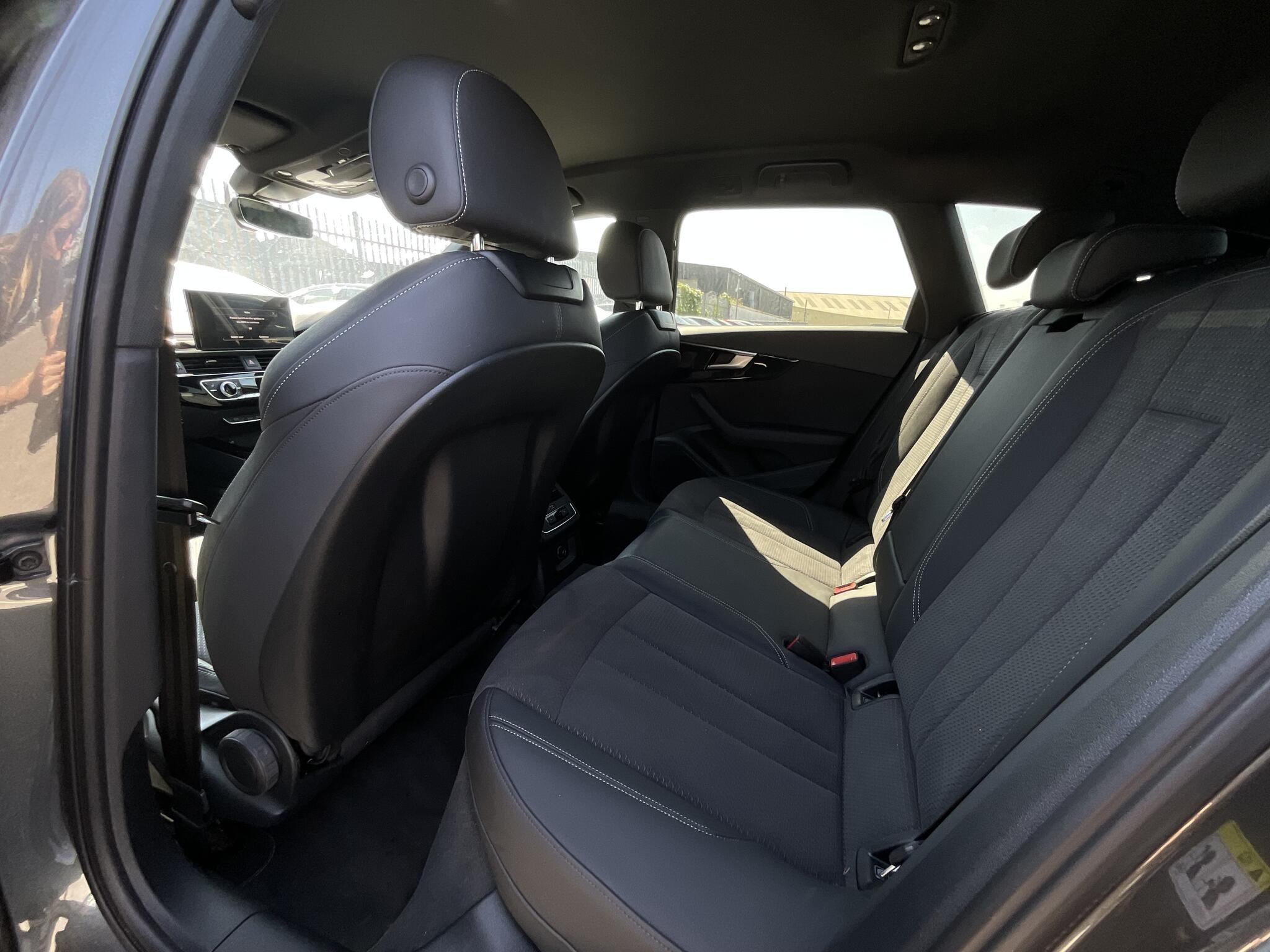 Audi A4 Avant - Image 13