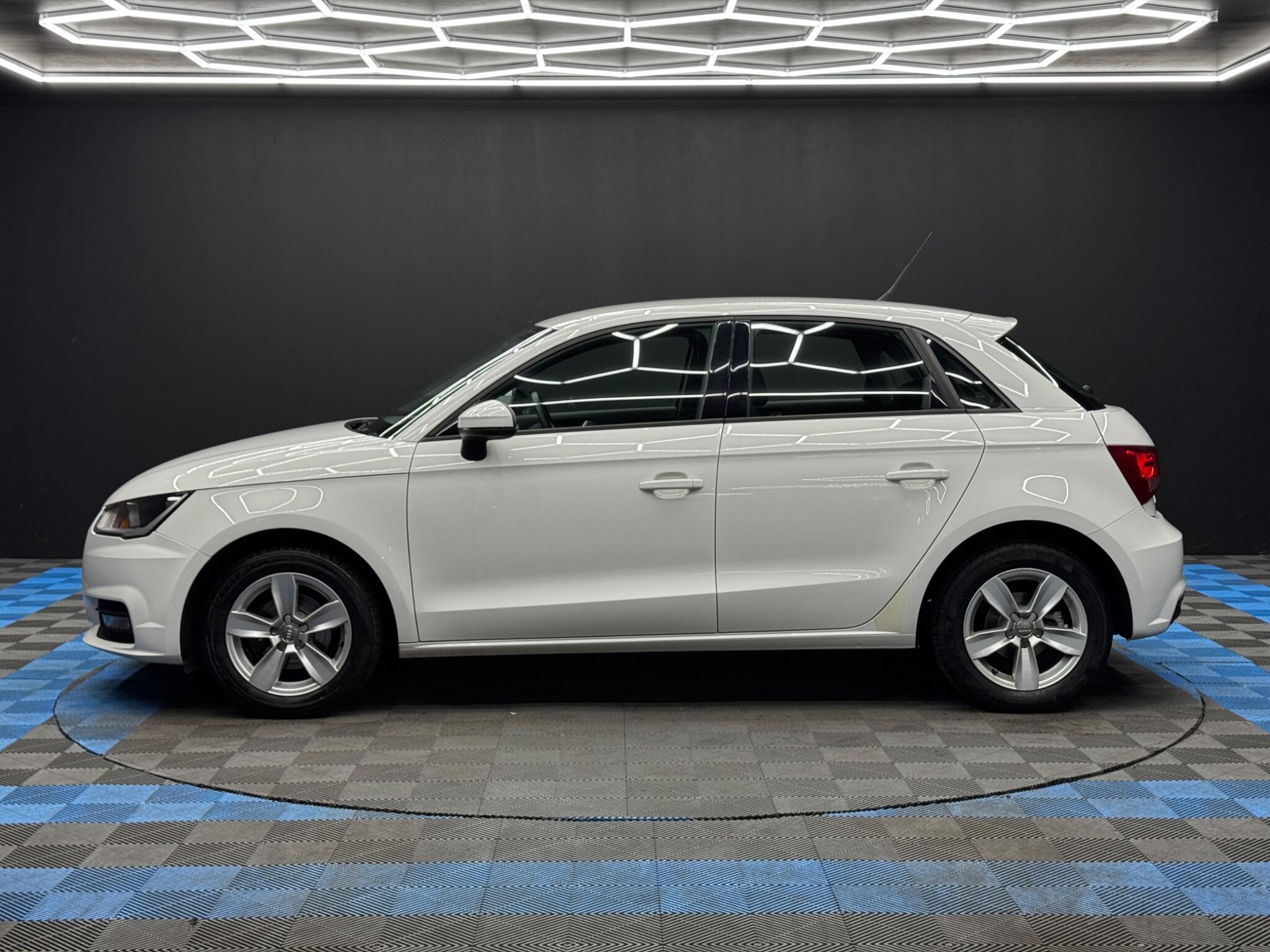 Audi A1 - Image 8