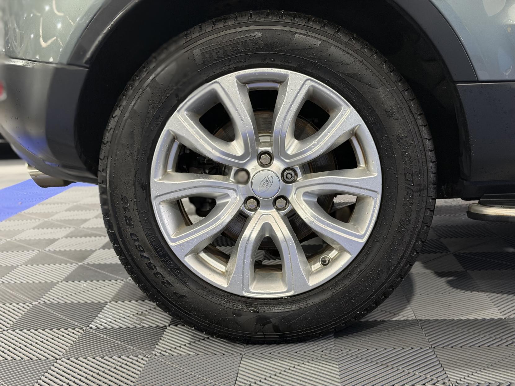 Land Rover Range Rover Evoque - Image 15