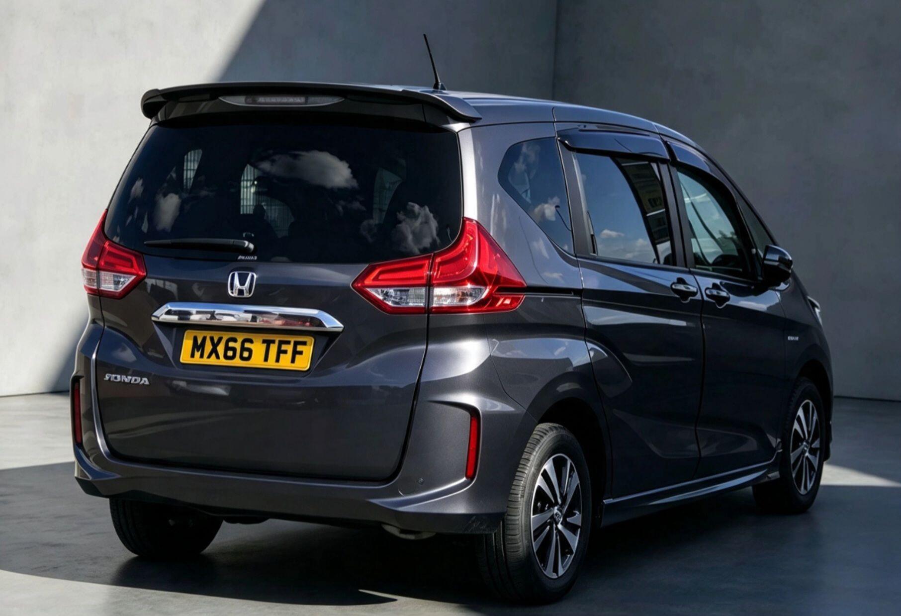 Honda Freed - Image 6