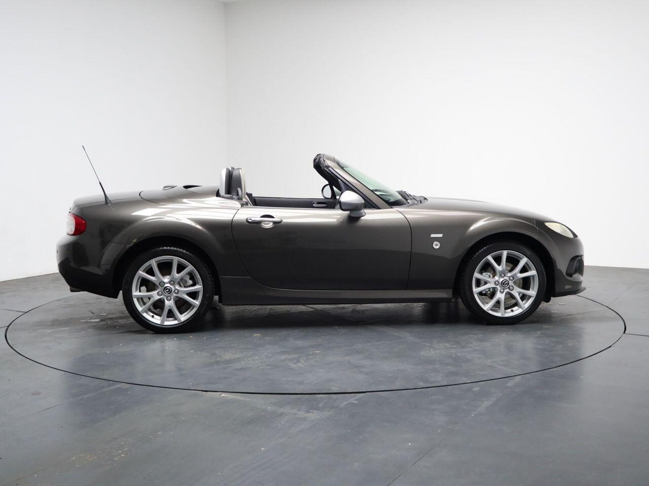 Mazda MX-5 - Image 14