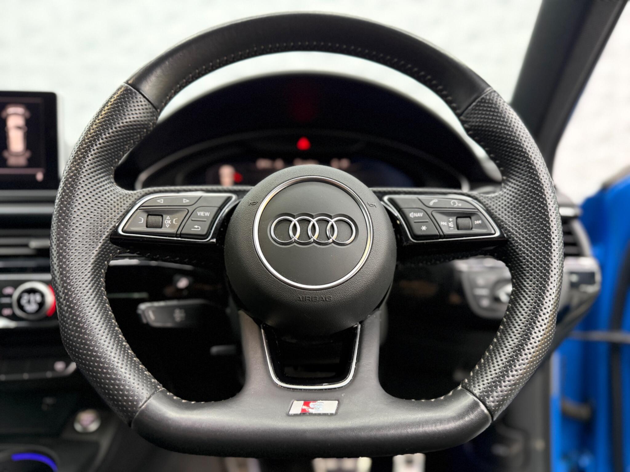 Audi A4 Avant - Image 37