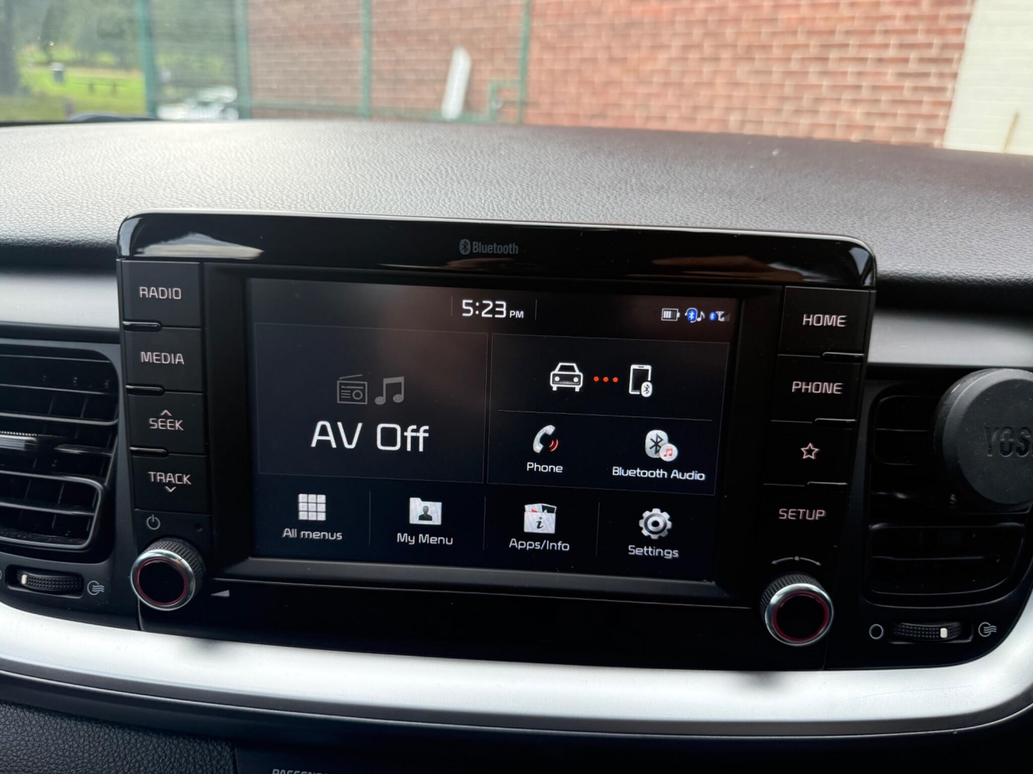 Kia Stonic - Image 16