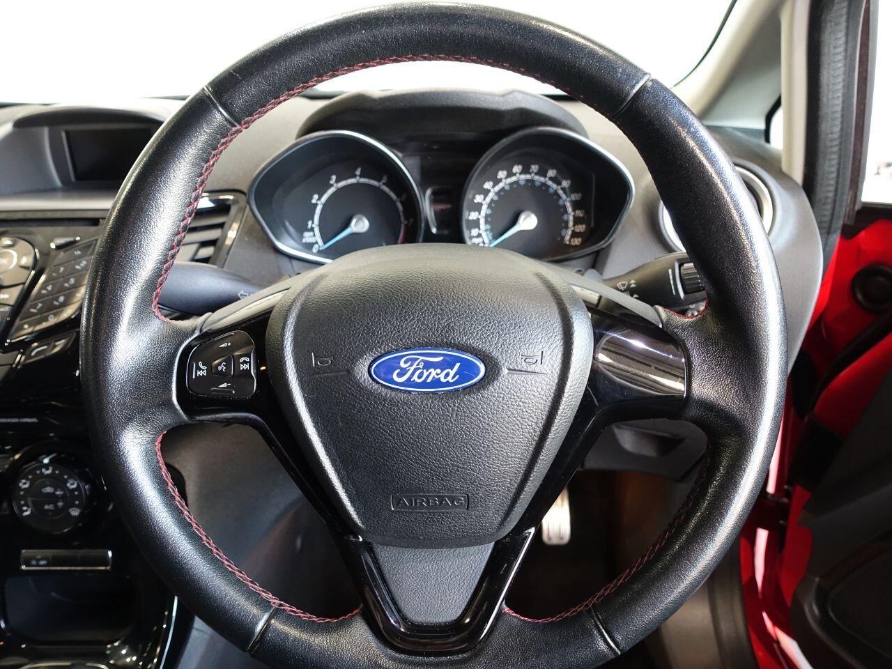 Ford Fiesta - Image 3