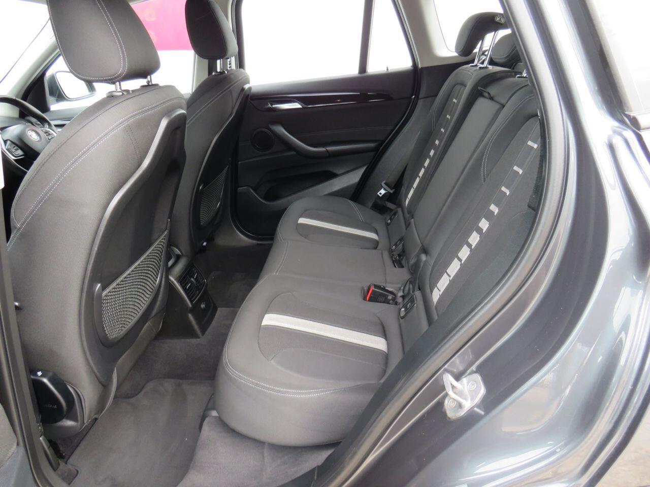 BMW X1 - Image 10