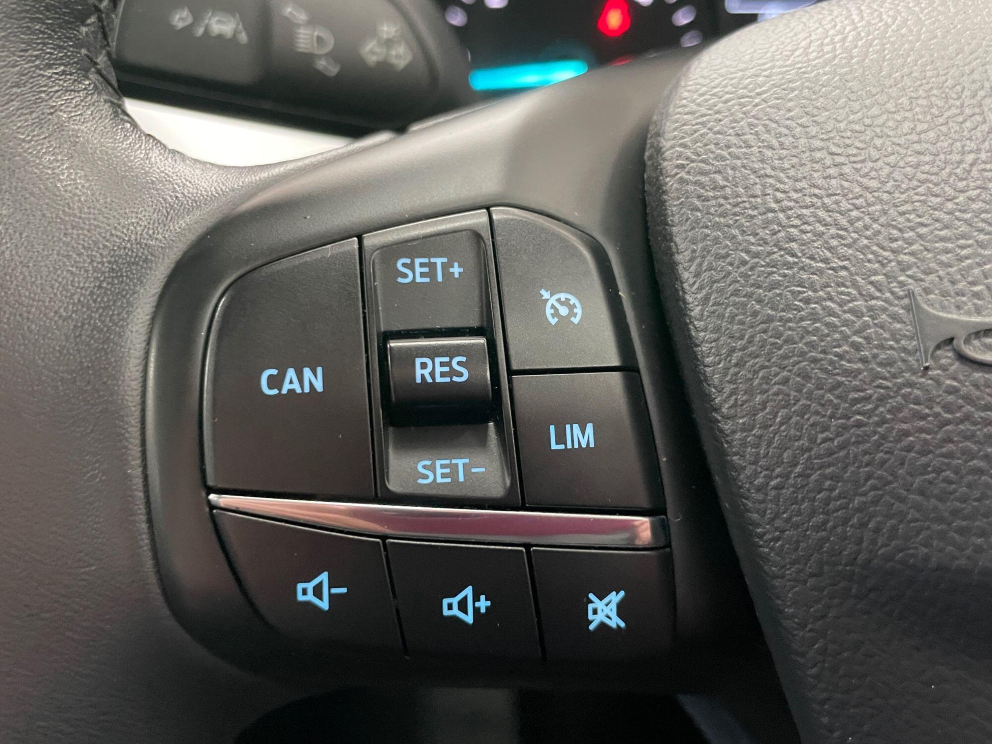 Ford Focus Diesel Estate - Image 33