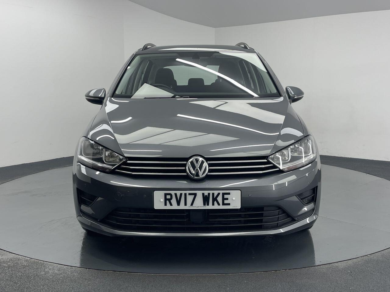 Volkswagen GOLF SV - Image 3