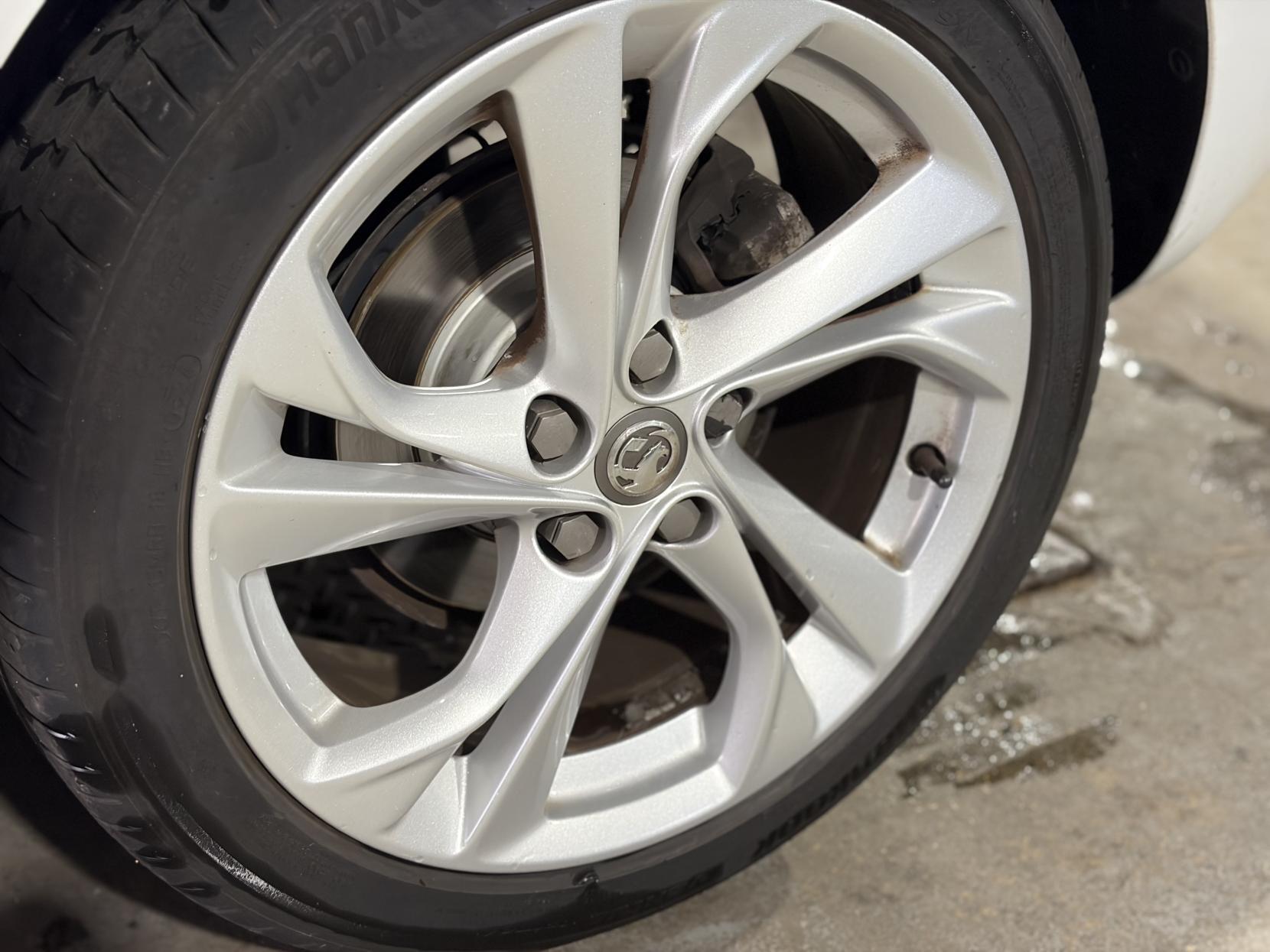 Vauxhall Astra - Image 16