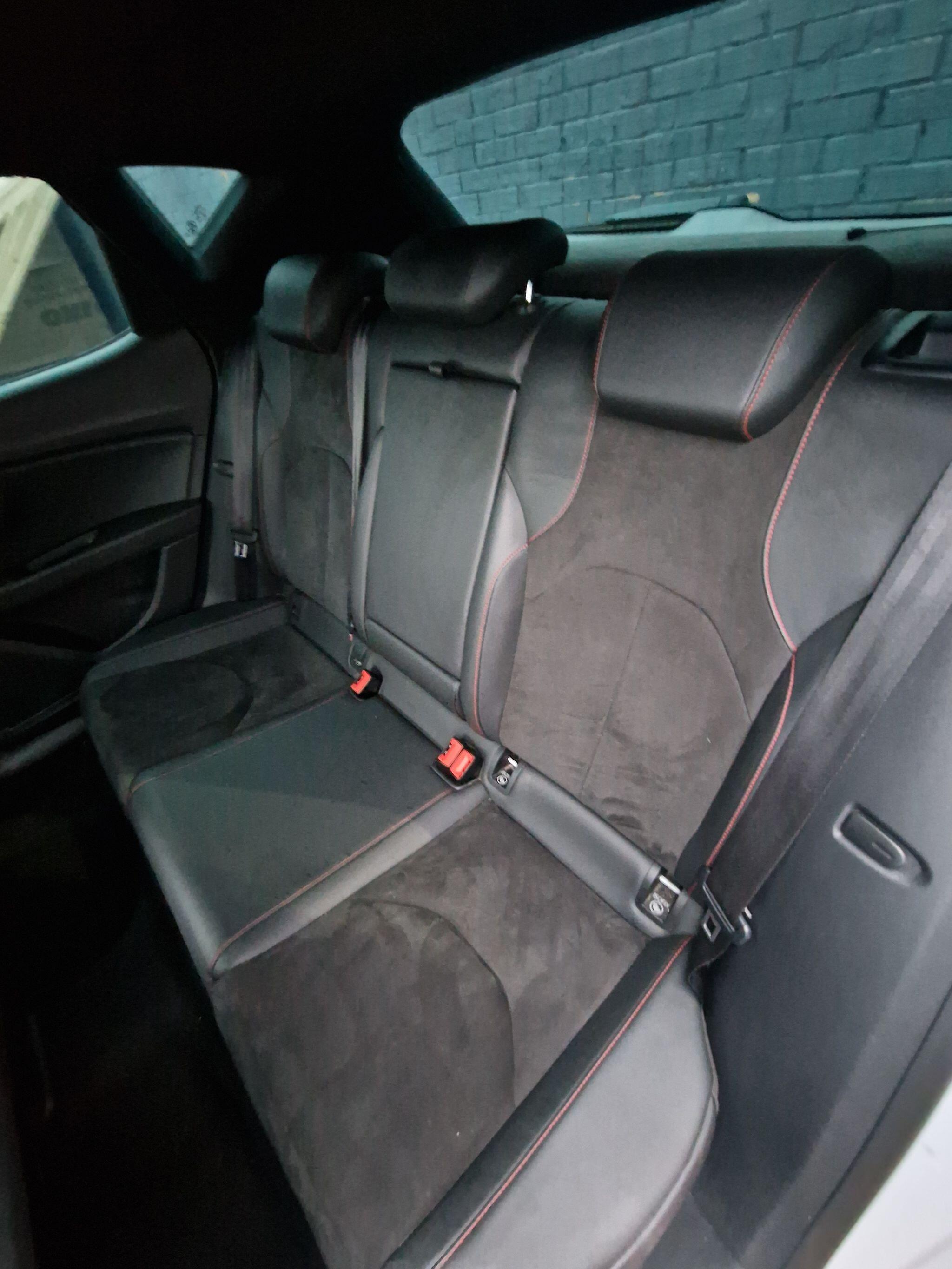 SEAT Leon - Image 38