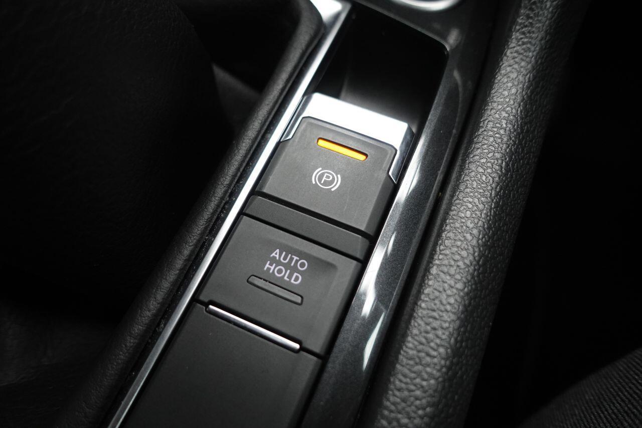 Volkswagen Tiguan - Image 39