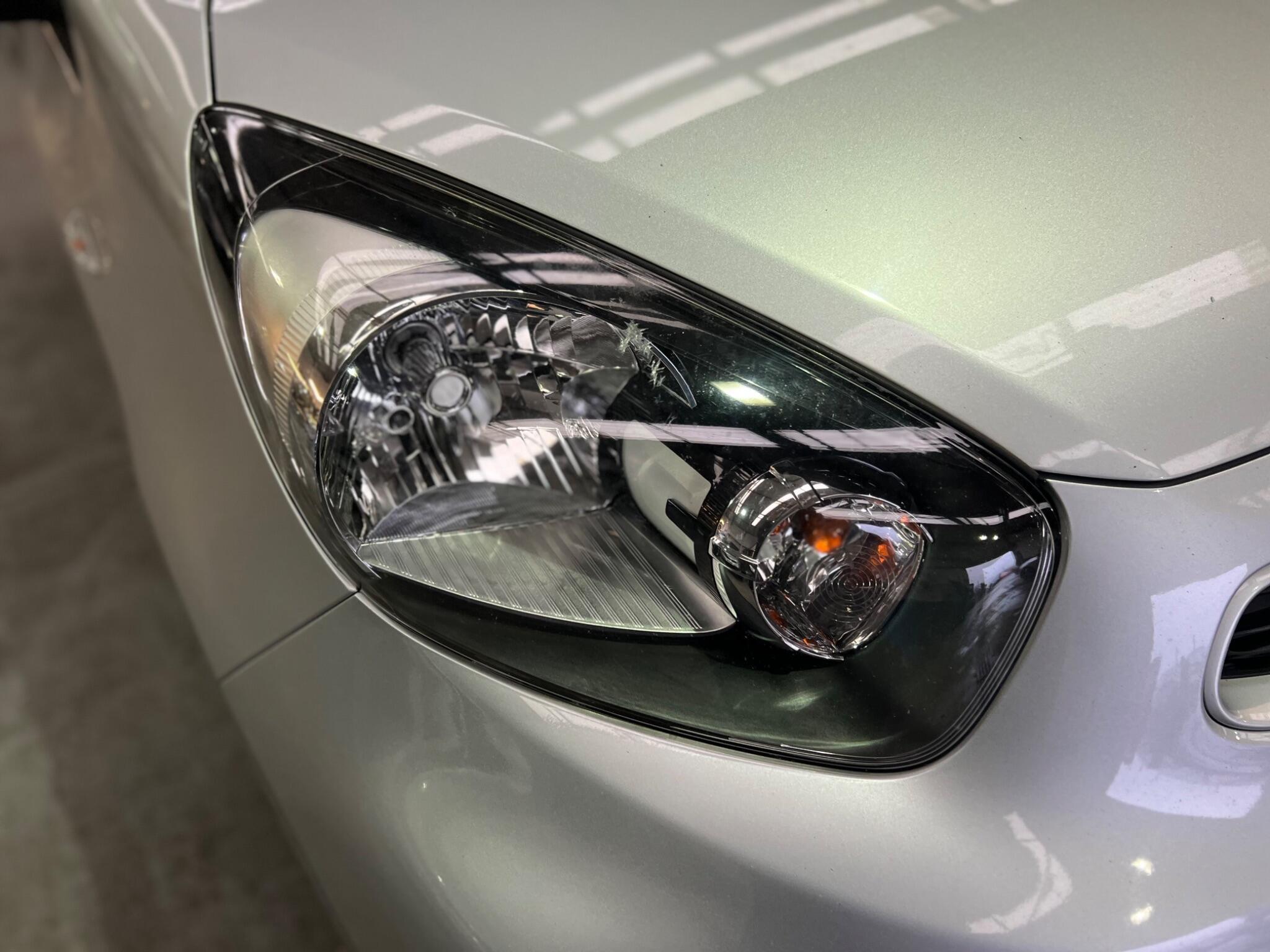 Kia Picanto - Image 10