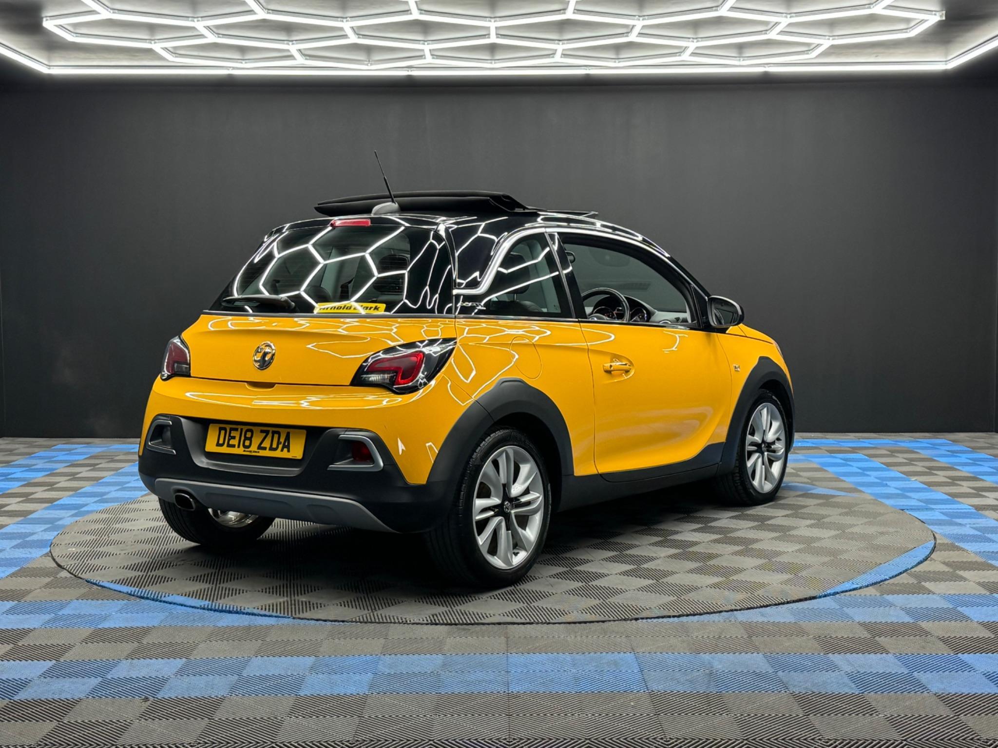 Vauxhall ADAM - Image 5
